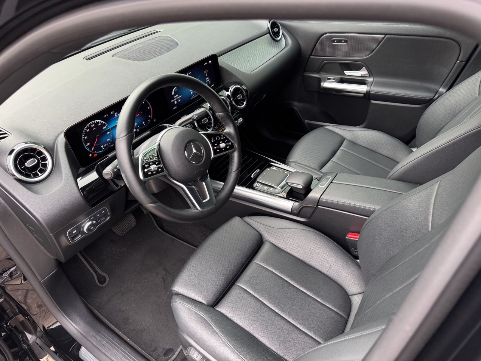 Fahrzeugabbildung Mercedes-Benz GLA 200d 4Matic Progressive*ASSIST|STANDHEIZUNG*