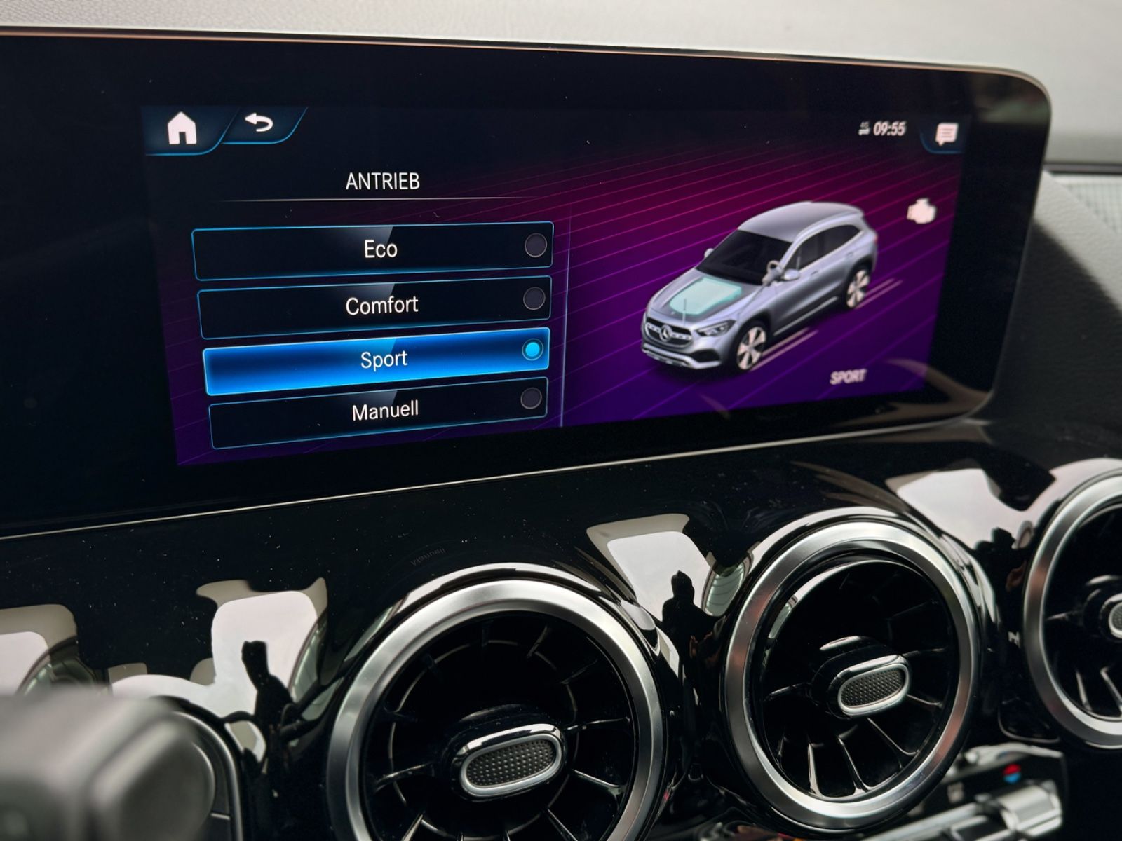 Fahrzeugabbildung Mercedes-Benz GLA 200d 4Matic Progressive*ASSIST|STANDHEIZUNG*