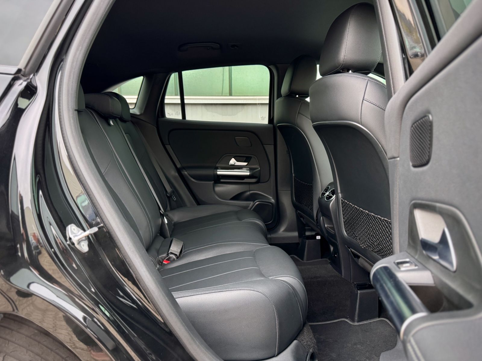 Fahrzeugabbildung Mercedes-Benz GLA 200d 4Matic Progressive*ASSIST|STANDHEIZUNG*