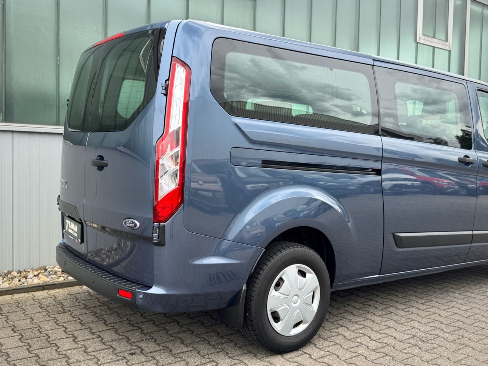 Fahrzeugabbildung Ford Transit/Tourneo Custom 340 L2 Trend *9-SITZE*