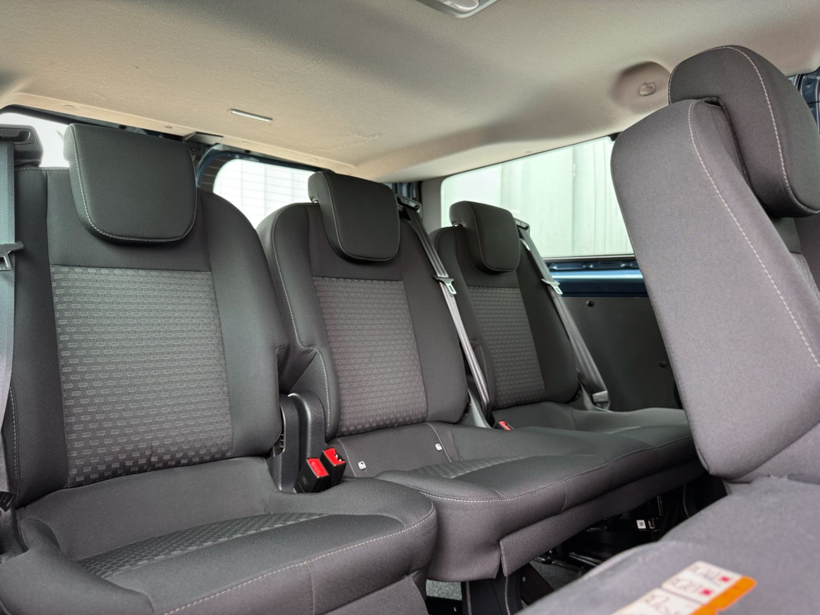Fahrzeugabbildung Ford Transit/Tourneo Custom 340 L2 Trend *9-SITZE*