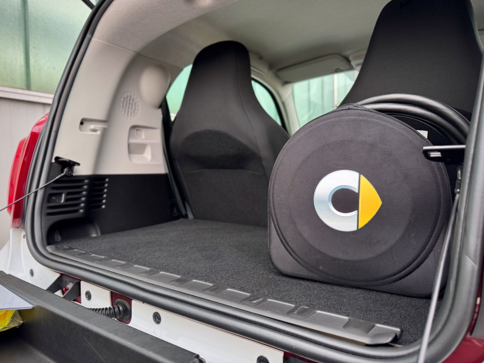 Fahrzeugabbildung Smart ForTwo Coupe EQ *LED|TEL|KLIMA*