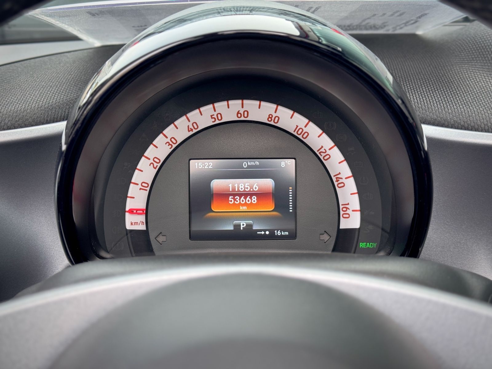 Fahrzeugabbildung Smart ForTwo Cabrio EQ Passion *CARPLAY|PDC|SHZ|TEL*