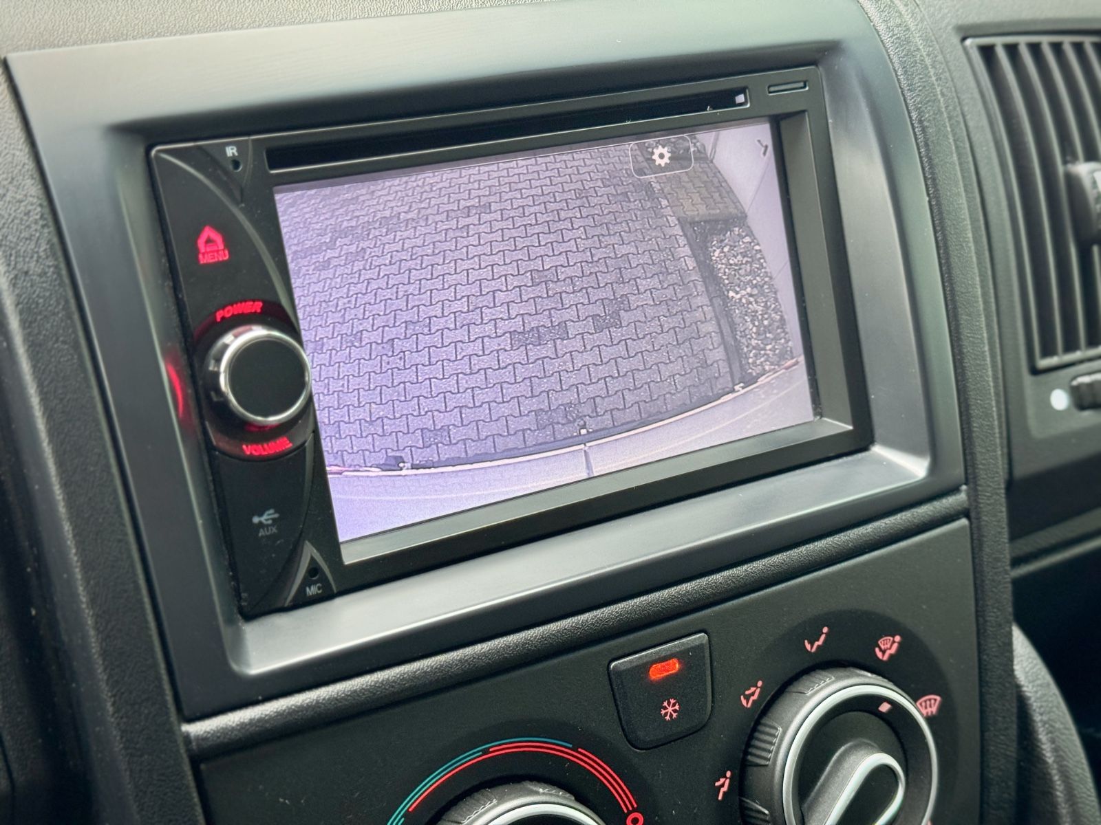 Fahrzeugabbildung Fiat Ducato Kasten 35 Multijet 140 L2H2*AHK|CAM|NAV*