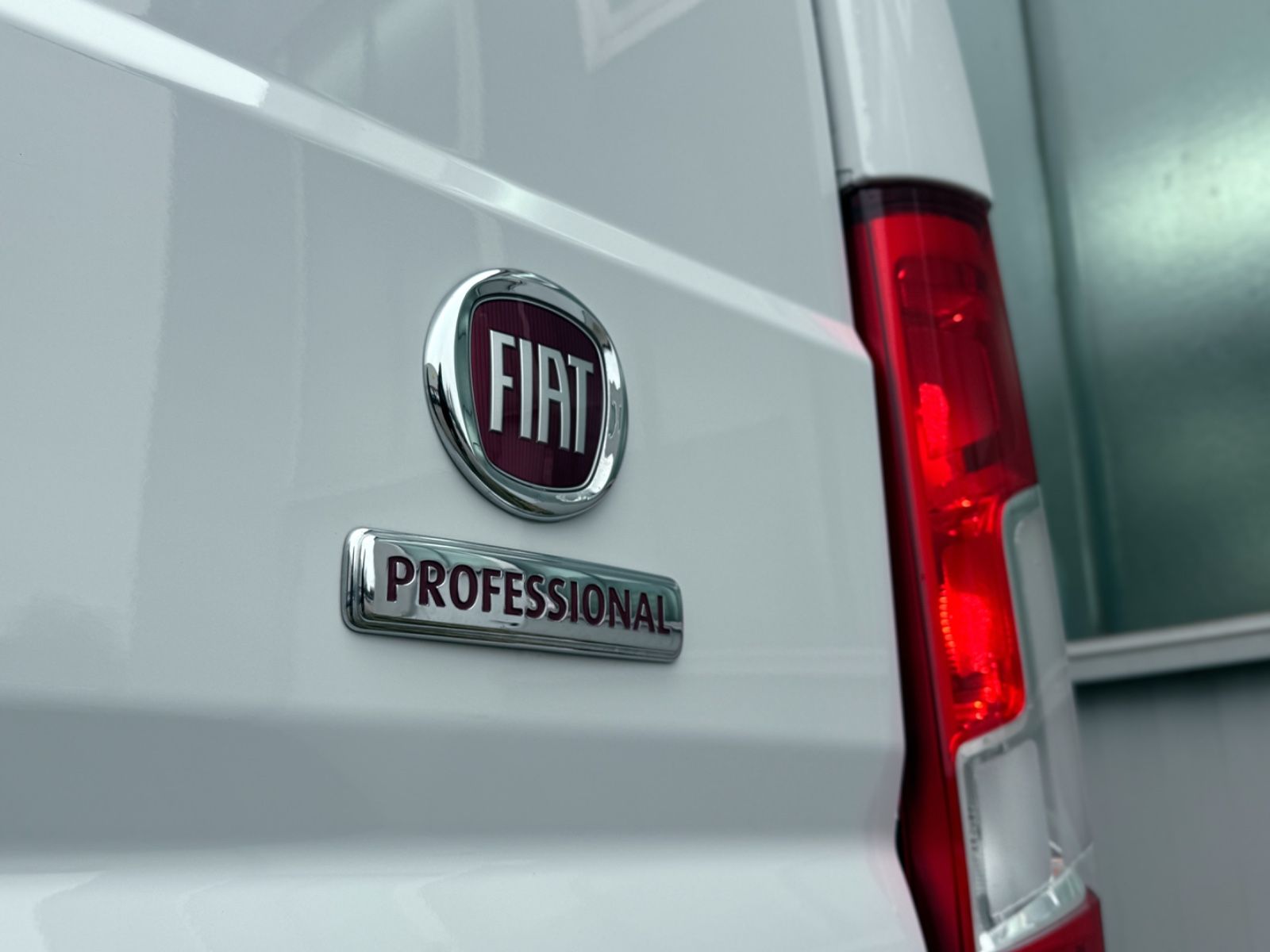 Fahrzeugabbildung Fiat Ducato Kasten 35 Multijet 140 L2H2*AHK|CAM|NAV*