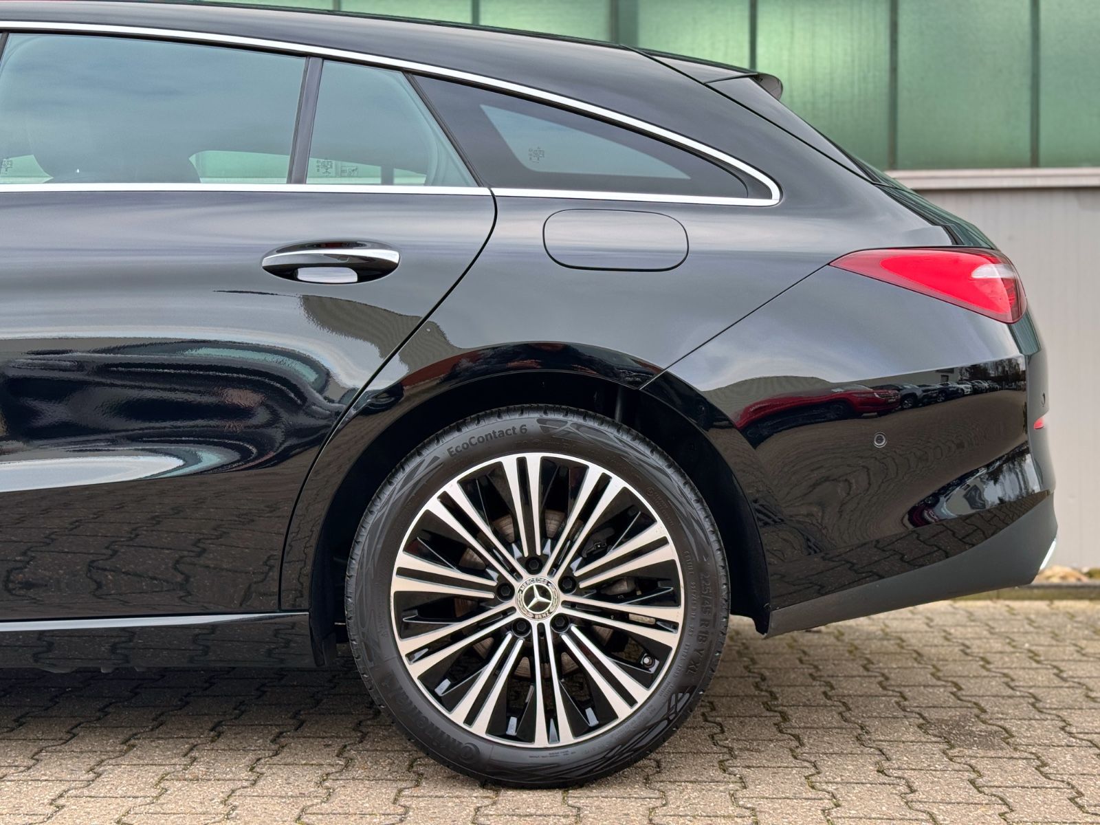 Fahrzeugabbildung Mercedes-Benz CLA 220d SB Progressive*8G|CAM|NAVI|ASSIST*