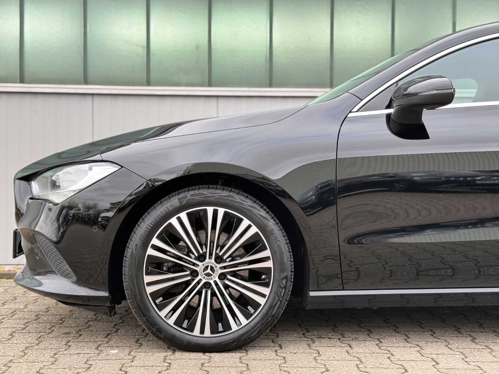 Fahrzeugabbildung Mercedes-Benz CLA 220d SB Progressive*8G|CAM|NAVI|ASSIST*