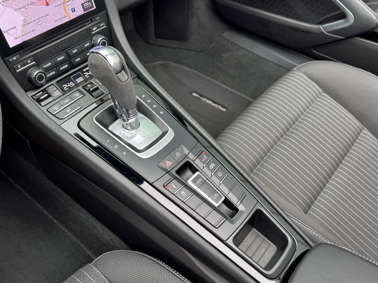 Fahrzeugabbildung Porsche 718 T PDK Boxster *XENON|NAVI|DAB|CAM|1.HAND*