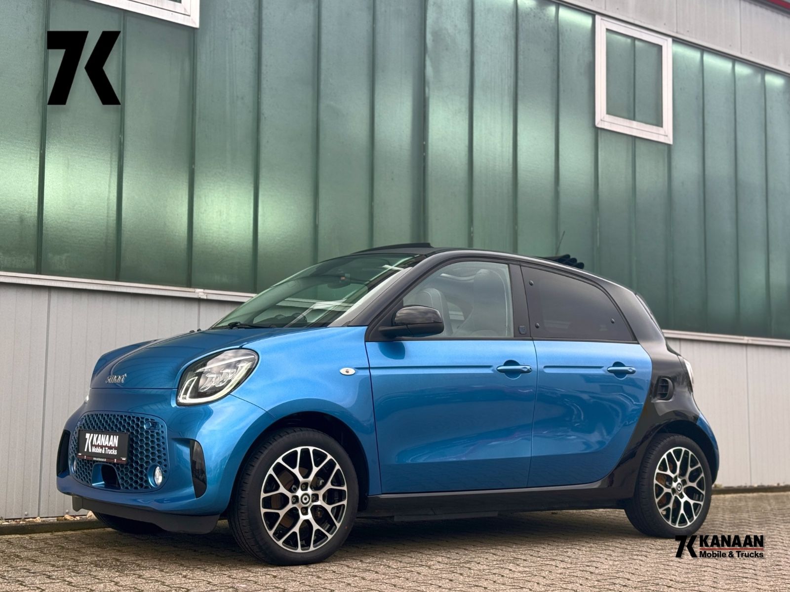 Fahrzeugabbildung Smart ForFour EQ Prime Exclusive *NAVI|CAM|LED*