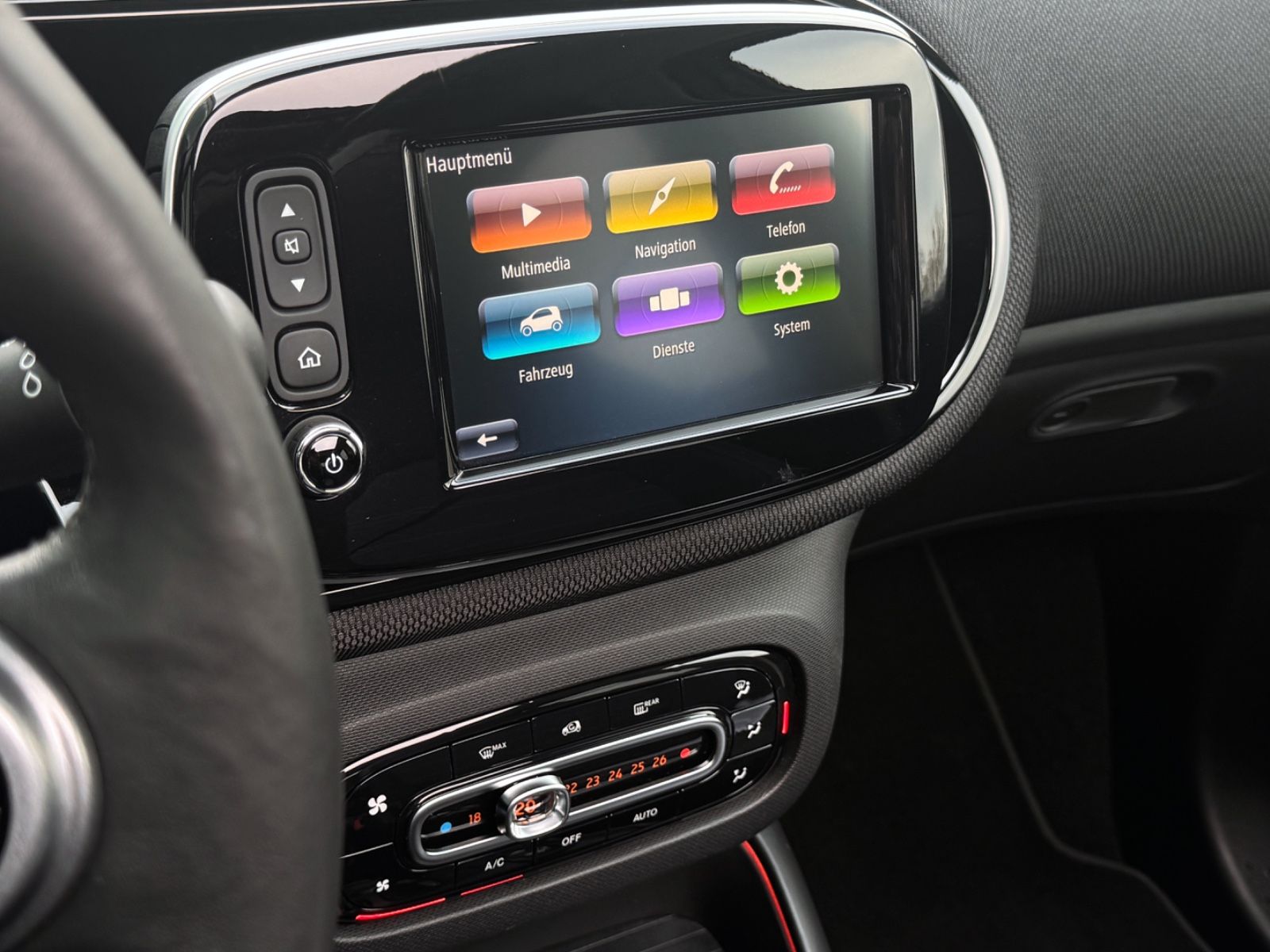 Fahrzeugabbildung Smart ForFour EQ Prime Exclusive *NAVI|CAM|LED*