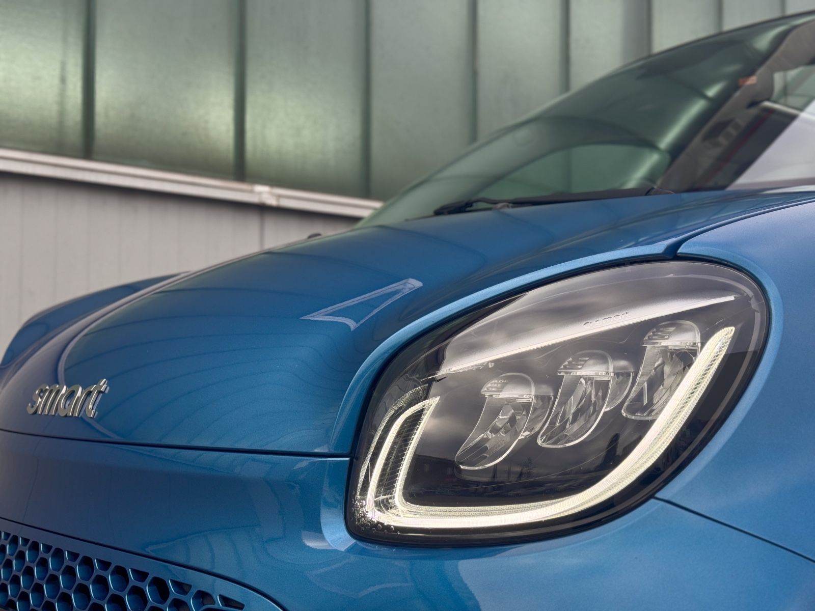 Fahrzeugabbildung Smart ForFour EQ Prime Exclusive *NAVI|CAM|LED*