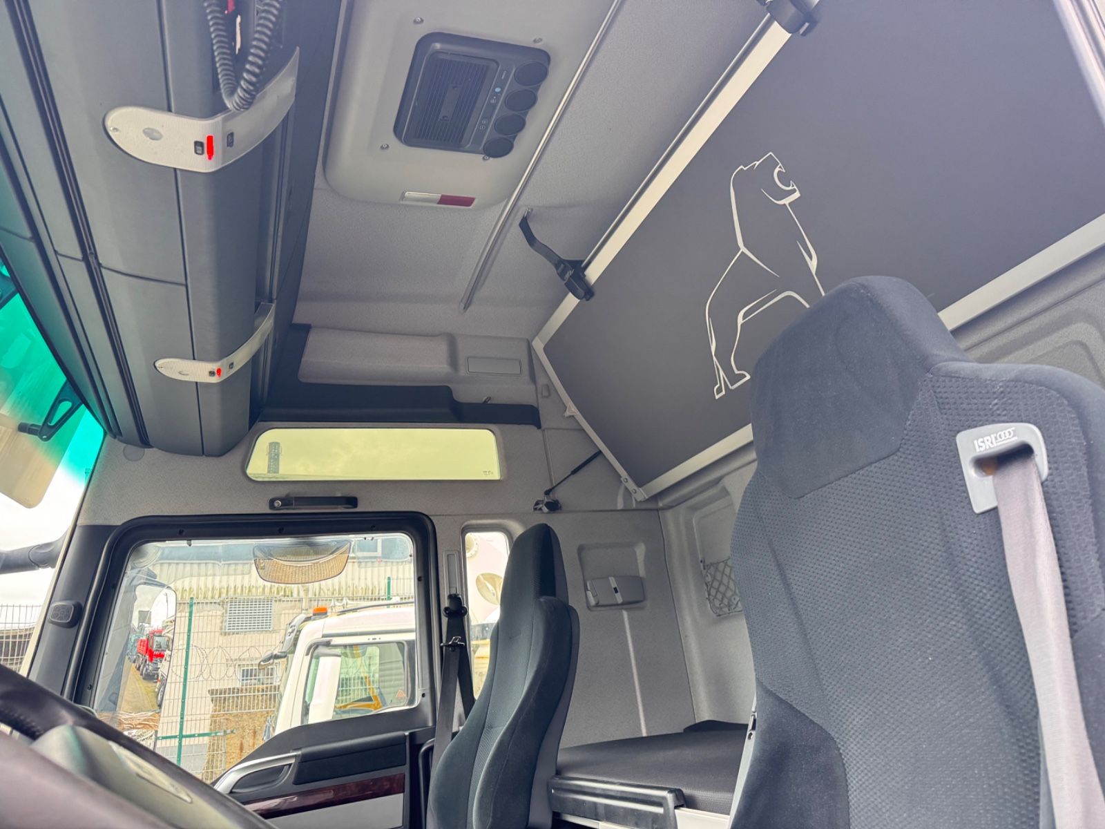 Fahrzeugabbildung MAN TGX 18.440 4x2   LLS-U LowLiner XXL