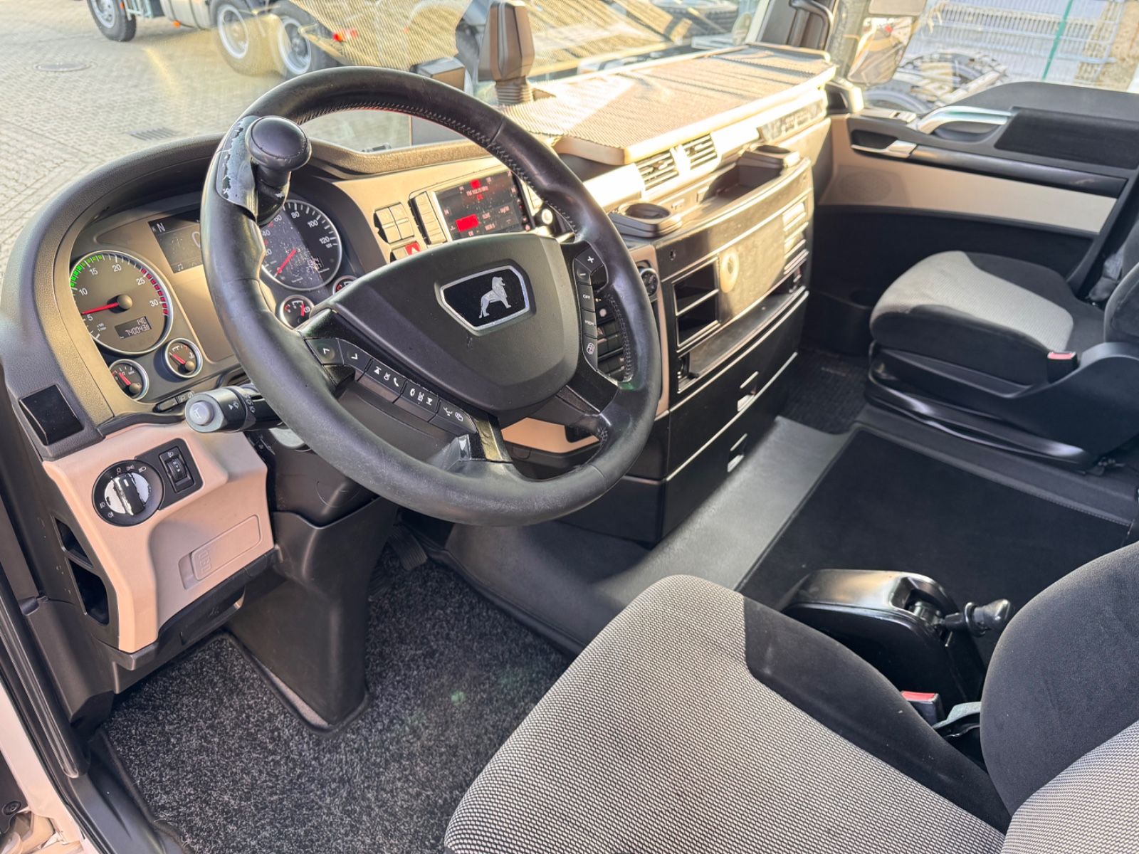 Fahrzeugabbildung MAN TGX 18.460  4x2   BLS  XXL  Standklima