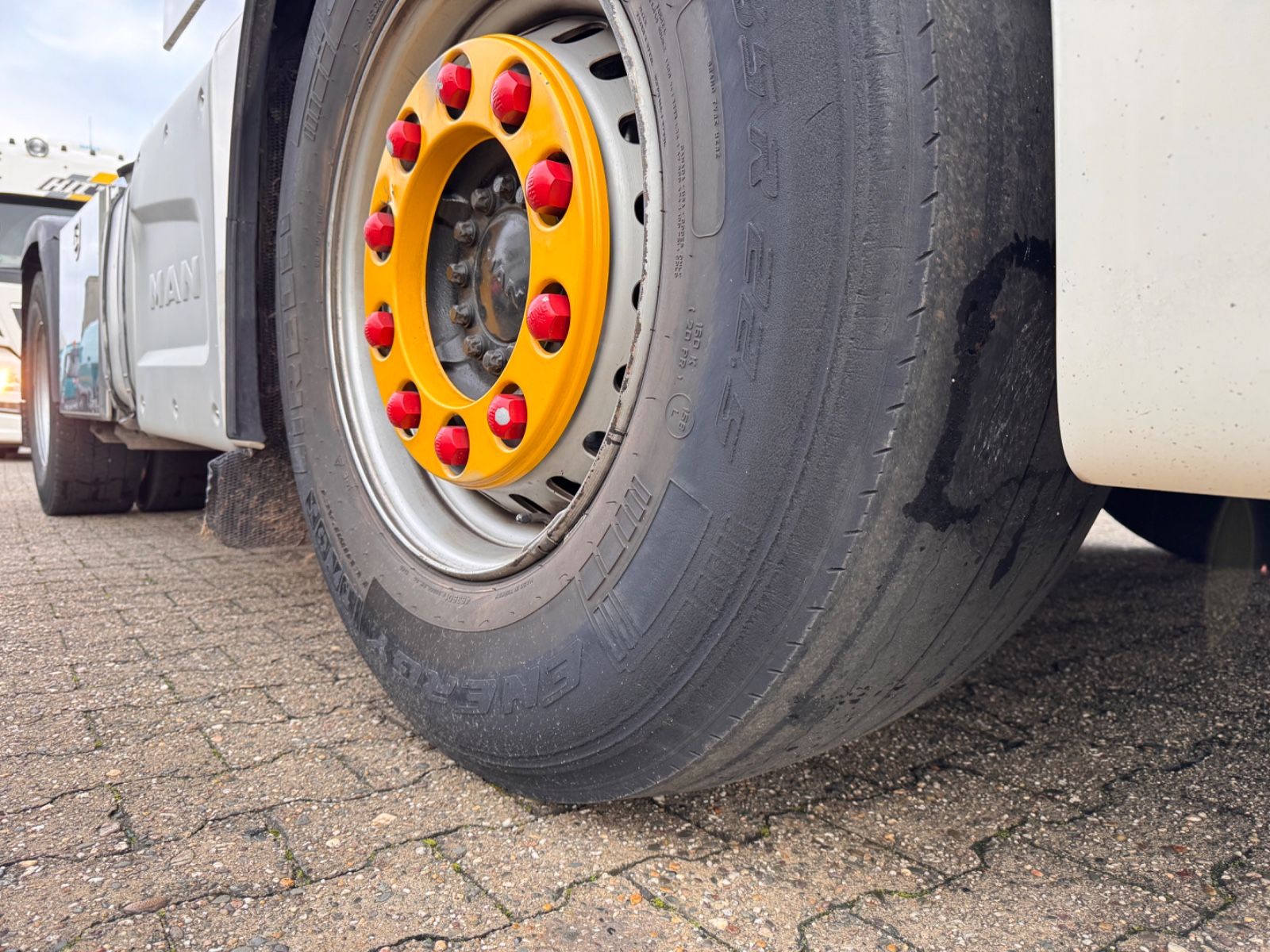 Fahrzeugabbildung MAN TGX 18.460  4x2   BLS  XXL  Standklima