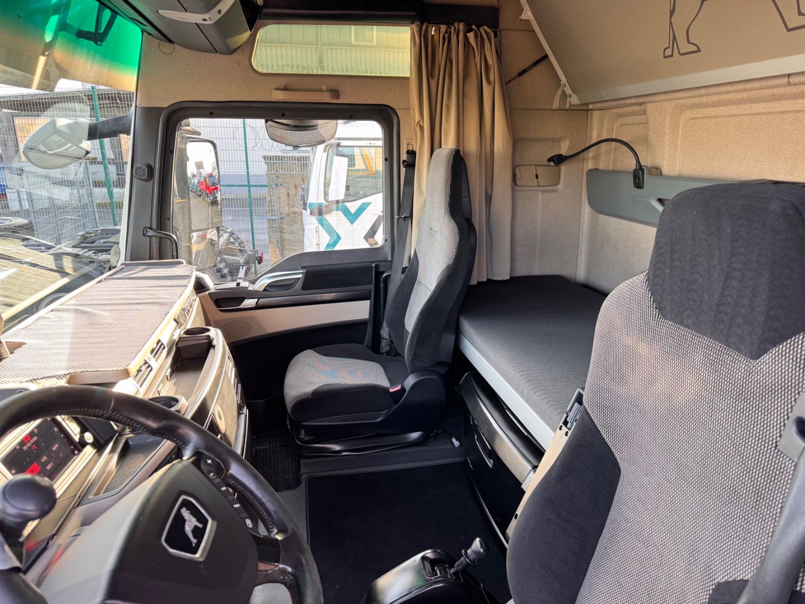 Fahrzeugabbildung MAN TGX 18.460  4x2   BLS  XXL  Standklima