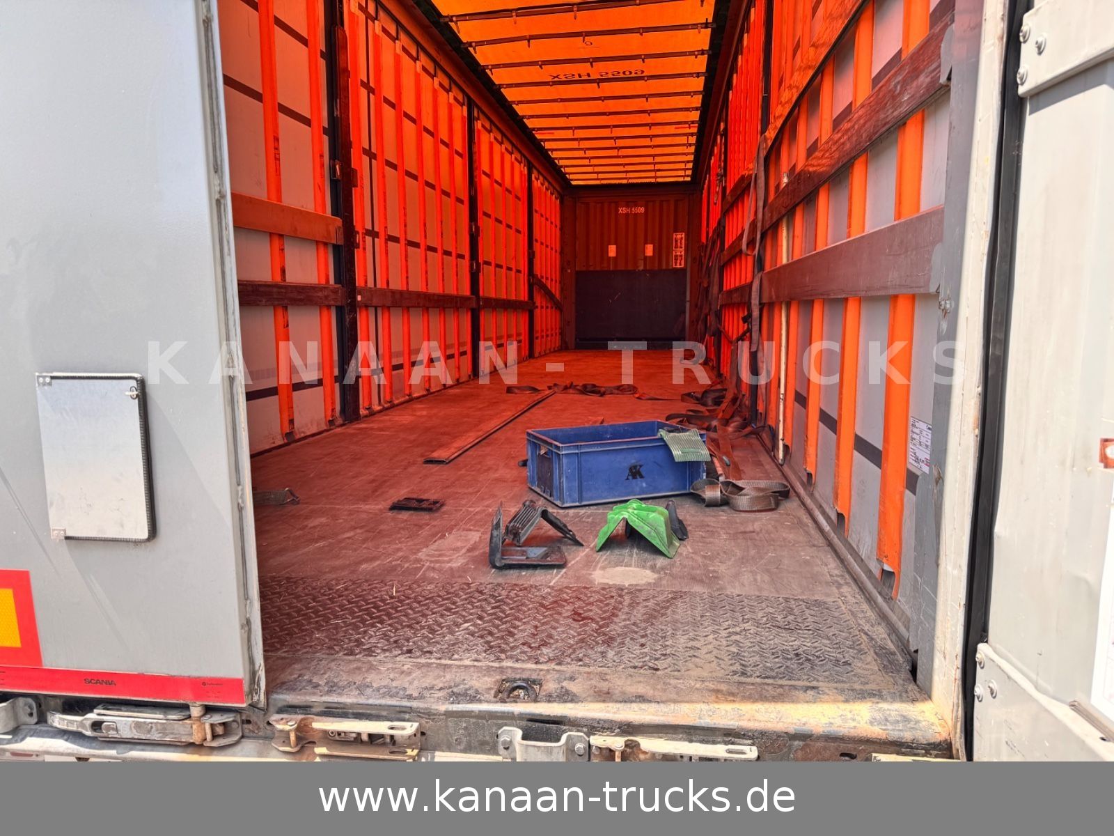 Fahrzeugabbildung Krone SD Curtainsider MEGA Jumbo XL Zert Getränke etc