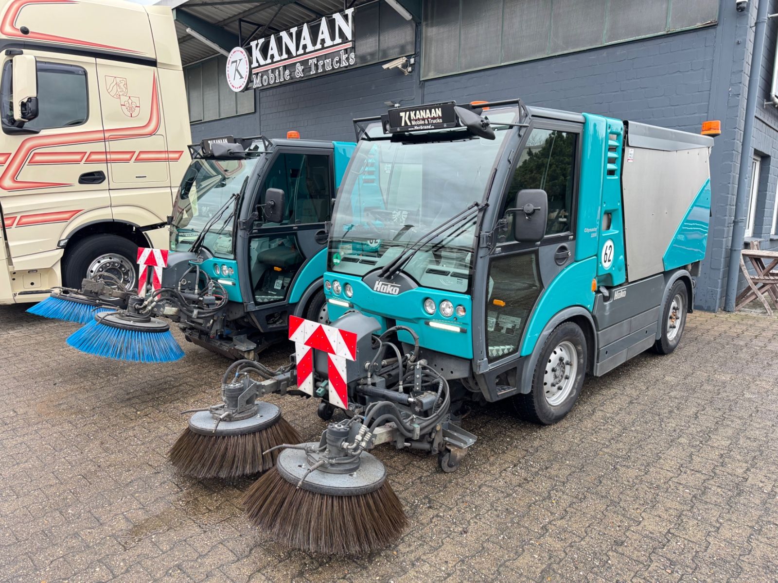Fahrzeugabbildung Hako Citymaster 2200 Sweeper Kehrmaschine