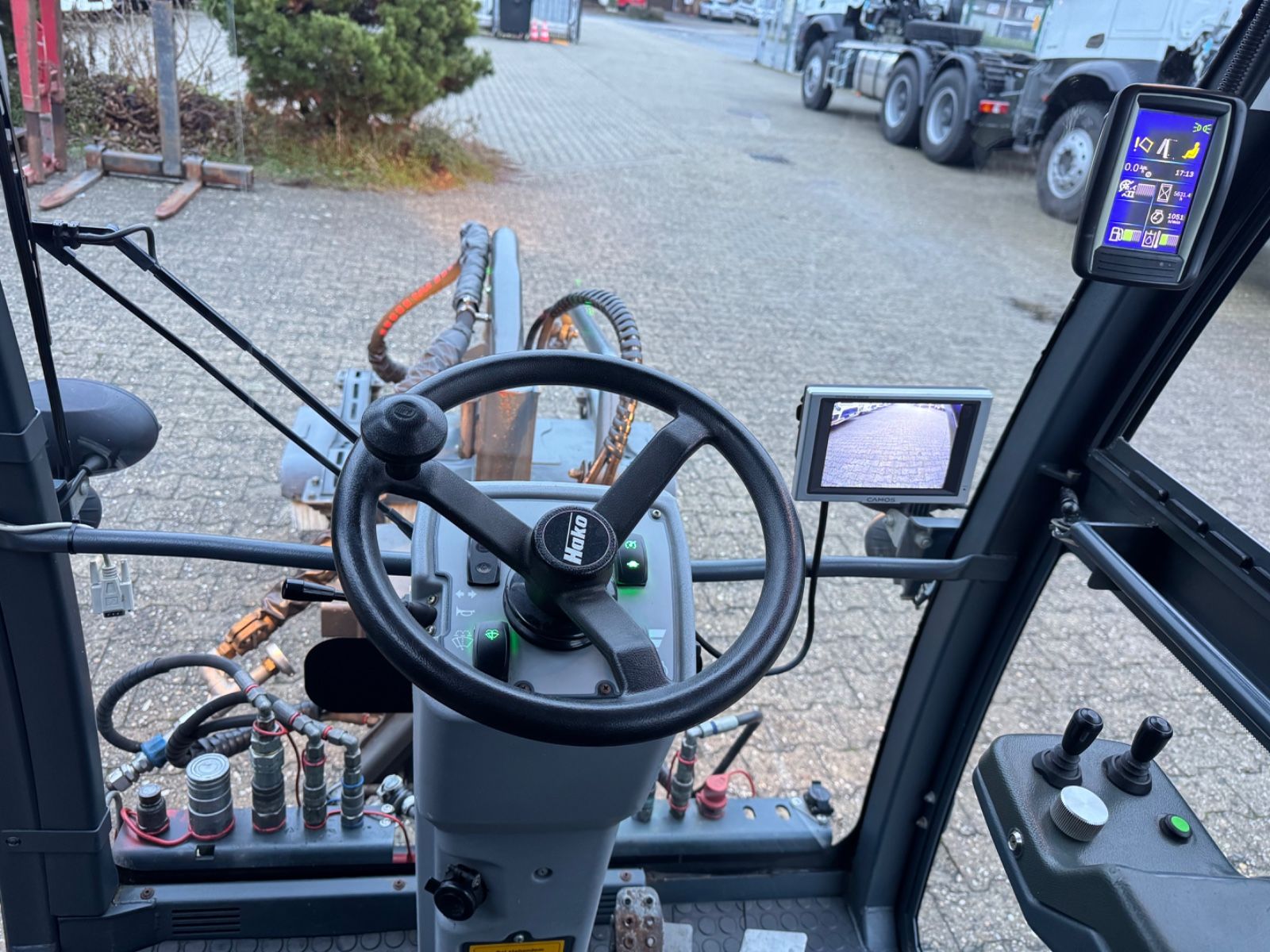 Fahrzeugabbildung Hako CityMaster 1600 Unkraut Heißwasser Dampf  REINEX