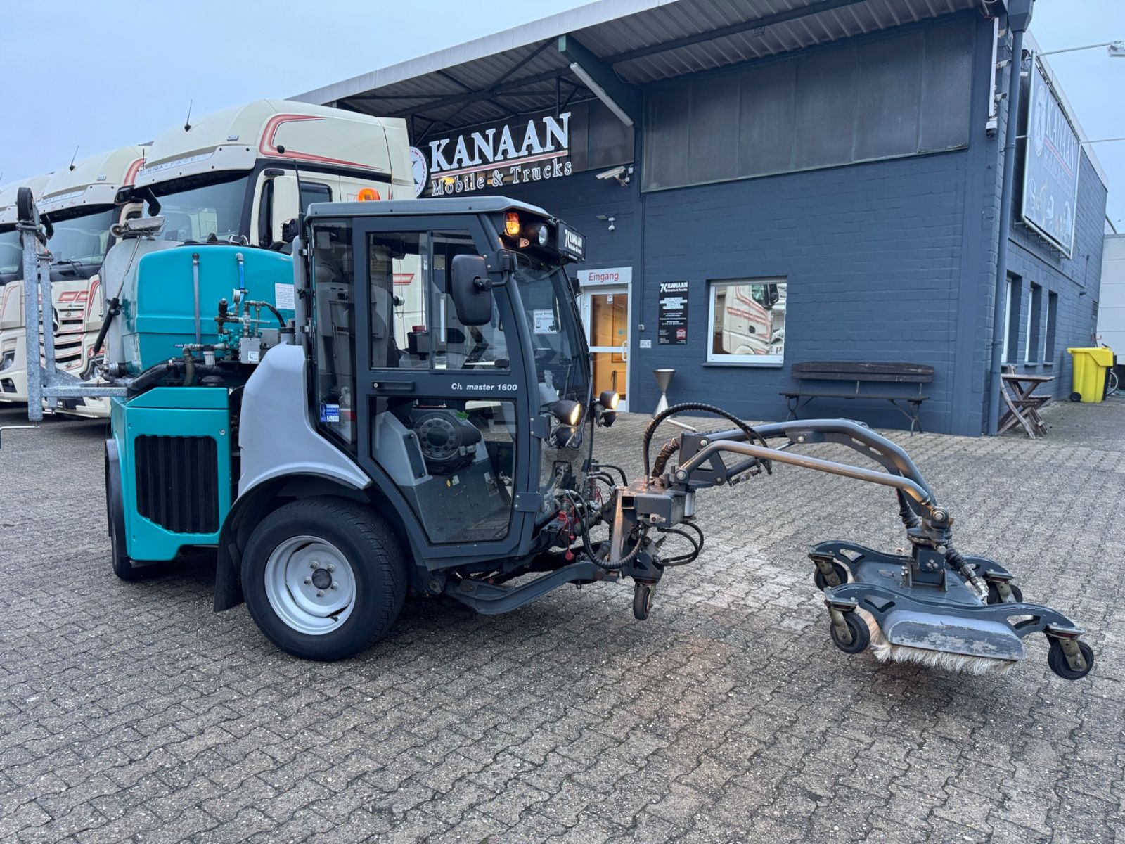 Fahrzeugabbildung Hako CityMaster 1600 Unkraut Heißwasser Dampf  REINEX