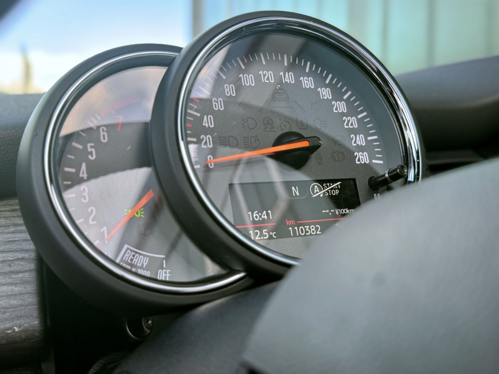 Fahrzeugabbildung MINI 1.5 Cooper Cabriolet *NAVI|LED|AMBIENTE|PDC|SHZ*