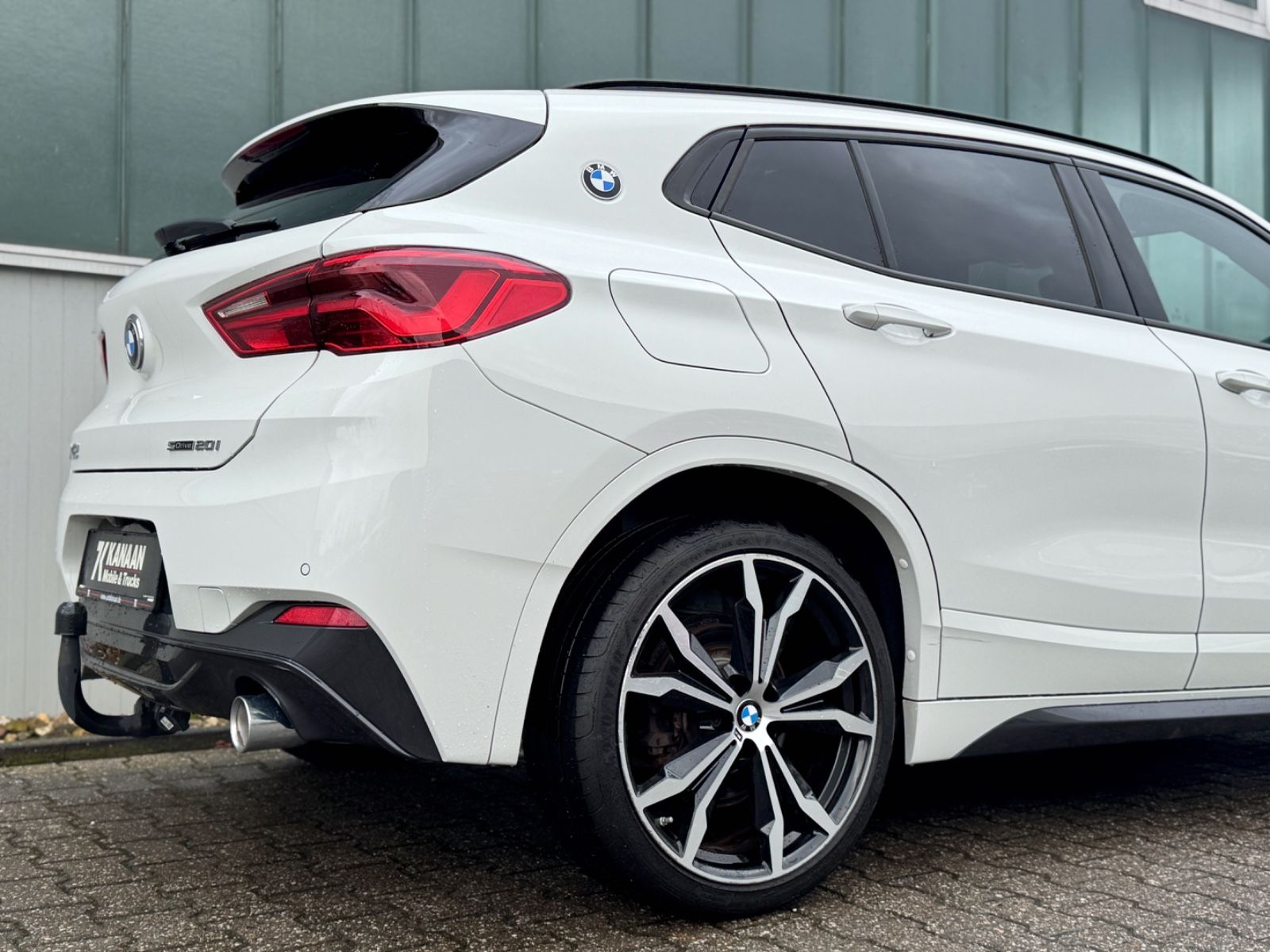 Fahrzeugabbildung BMW X2 20i M-SPORT *HEAD-UP|CAM|NAVI*