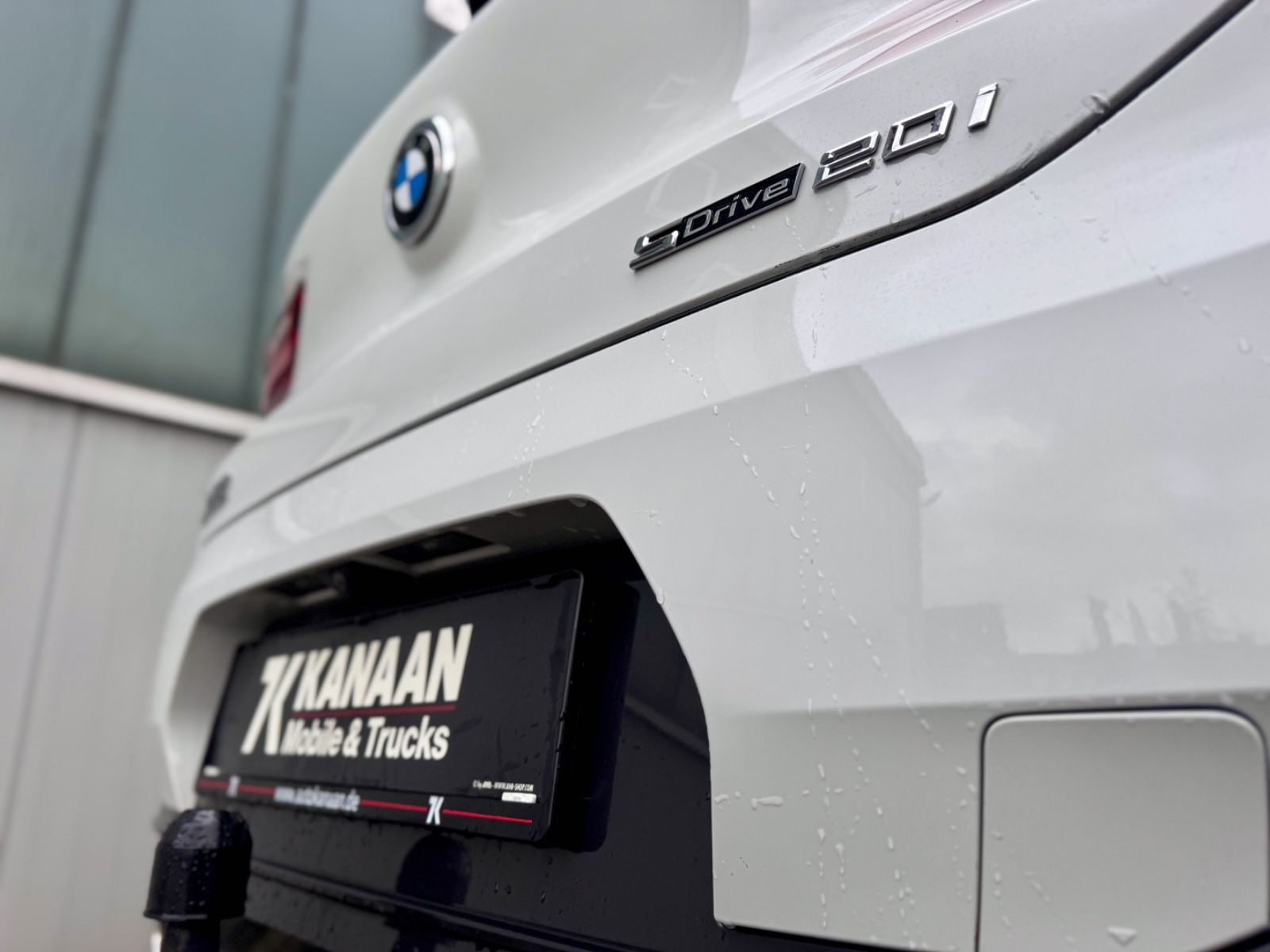 Fahrzeugabbildung BMW X2 20i M-SPORT *HEAD-UP|CAM|NAVI*