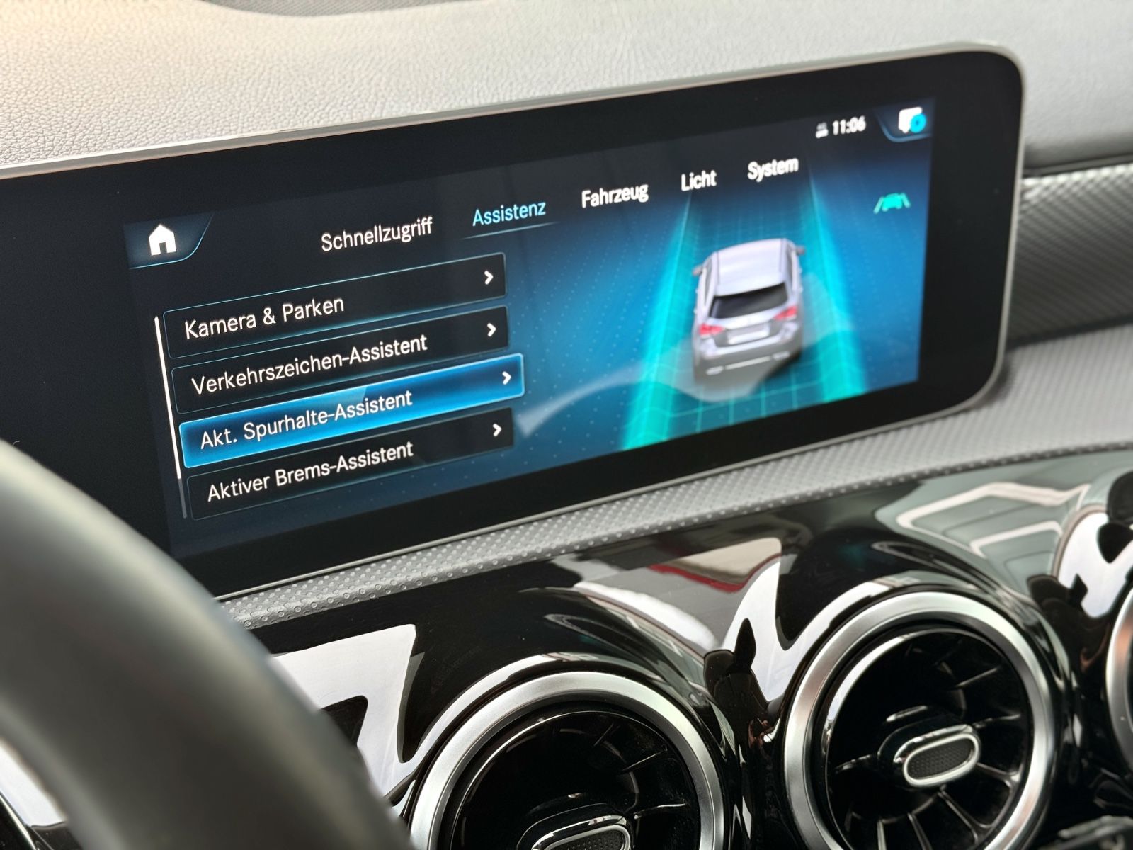 Fahrzeugabbildung Mercedes-Benz A 180 Progressive *CAM|NAVI|ASSIST*