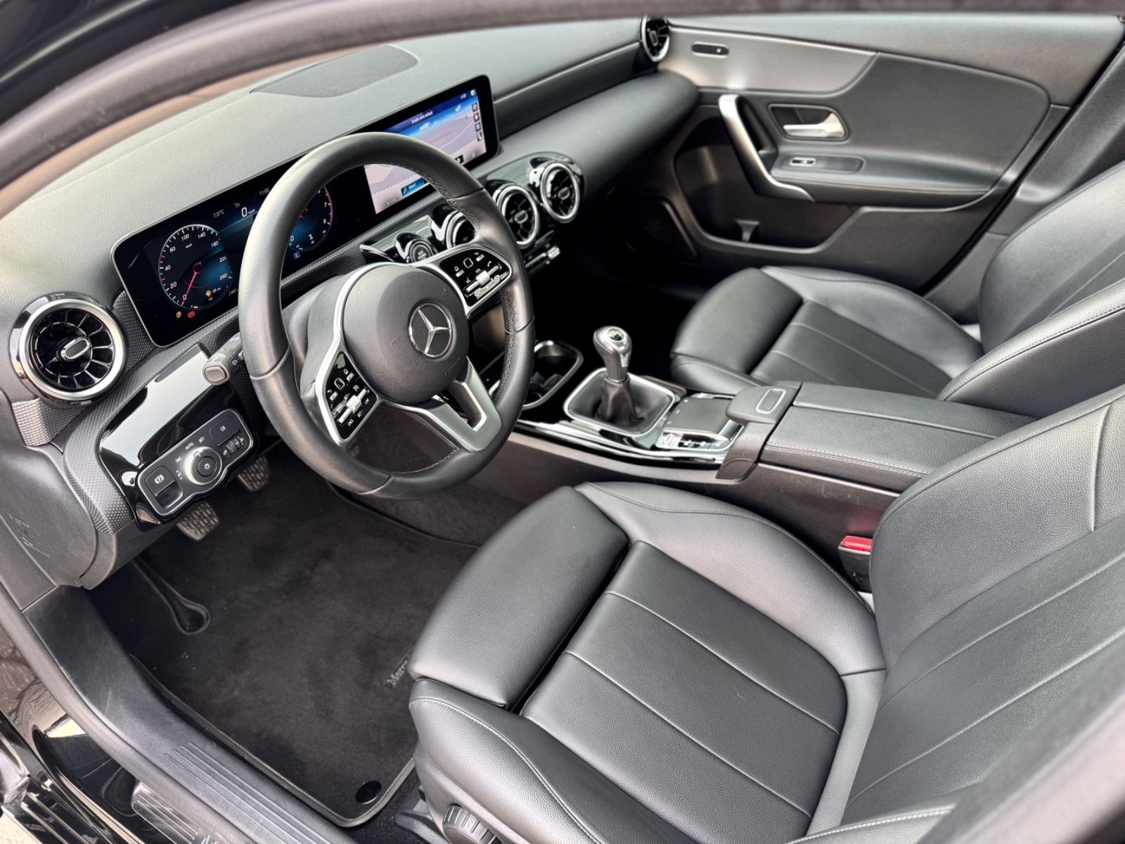 Fahrzeugabbildung Mercedes-Benz A 180 Progressive *CAM|NAVI|ASSIST*