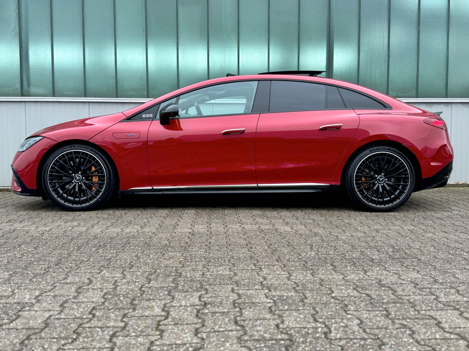 Fahrzeugabbildung Mercedes-Benz EQE AMG 53 *360°|ASSIST|PREMIUM|DYNAMIC|PANO|21*