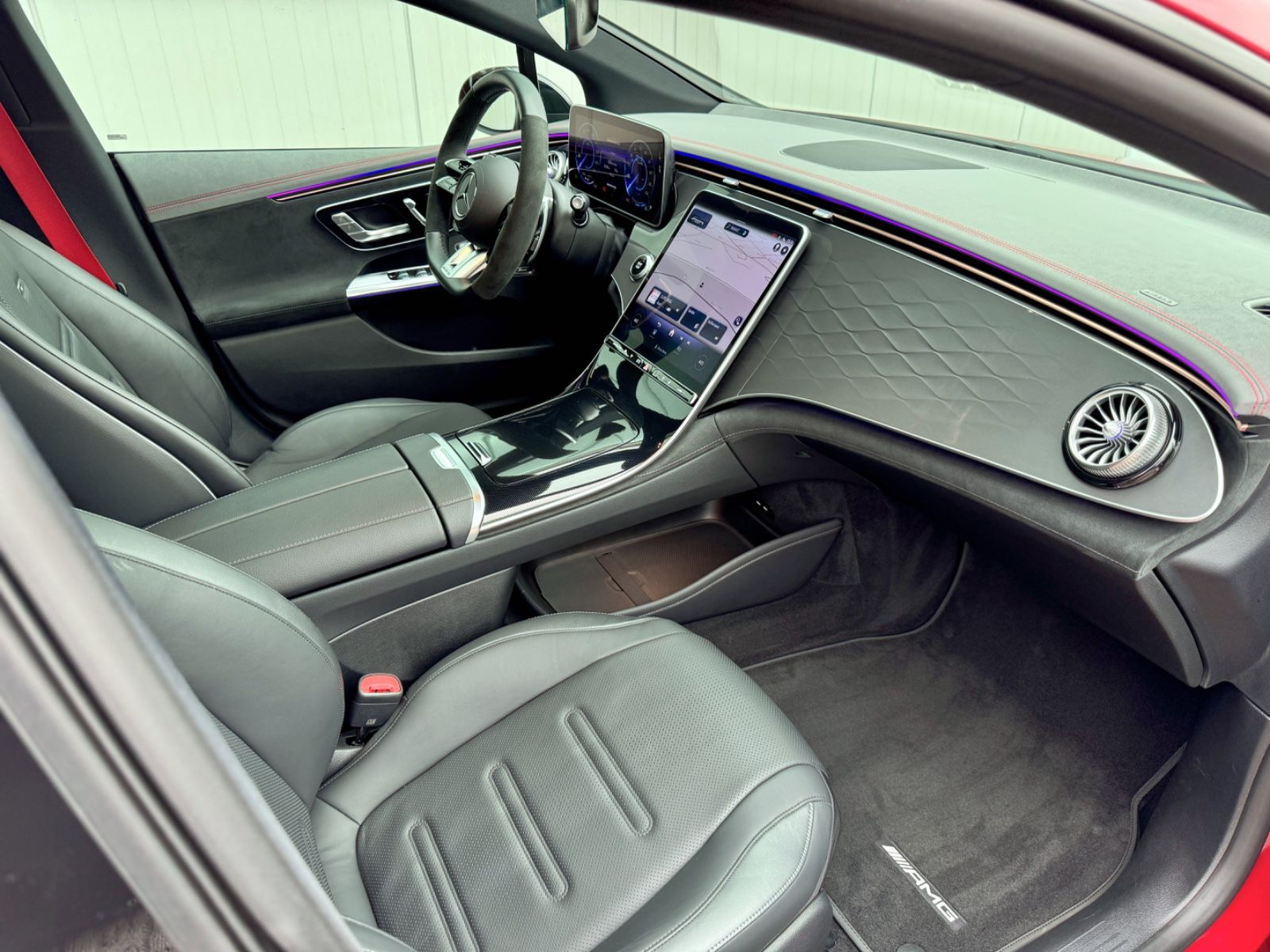 Fahrzeugabbildung Mercedes-Benz EQE AMG 53 *360°|ASSIST|PREMIUM|DYNAMIC|PANO|21*