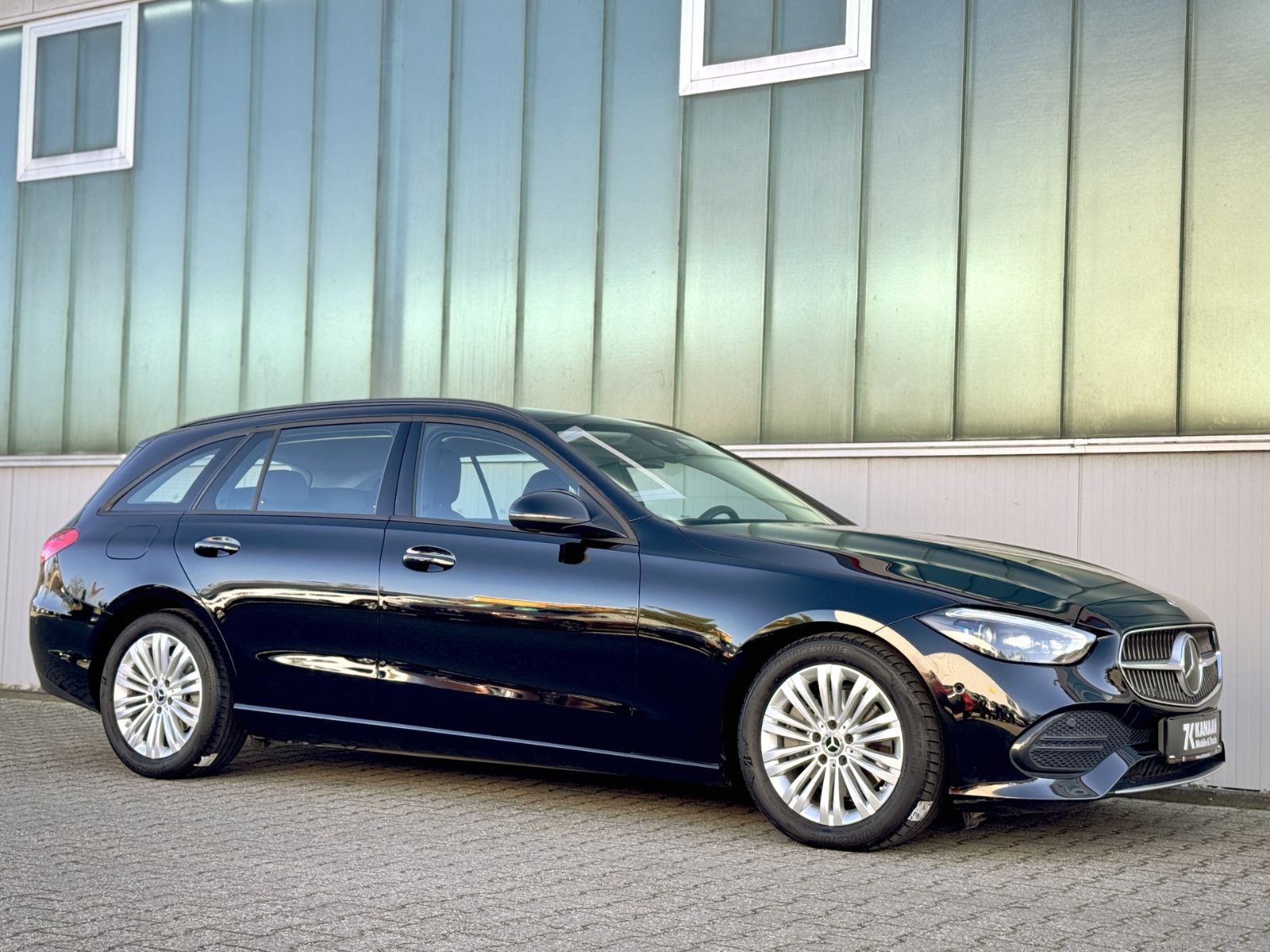 Fahrzeugabbildung Mercedes-Benz C 220 T d 4Matic *9G|NAVI|CAM|LED*