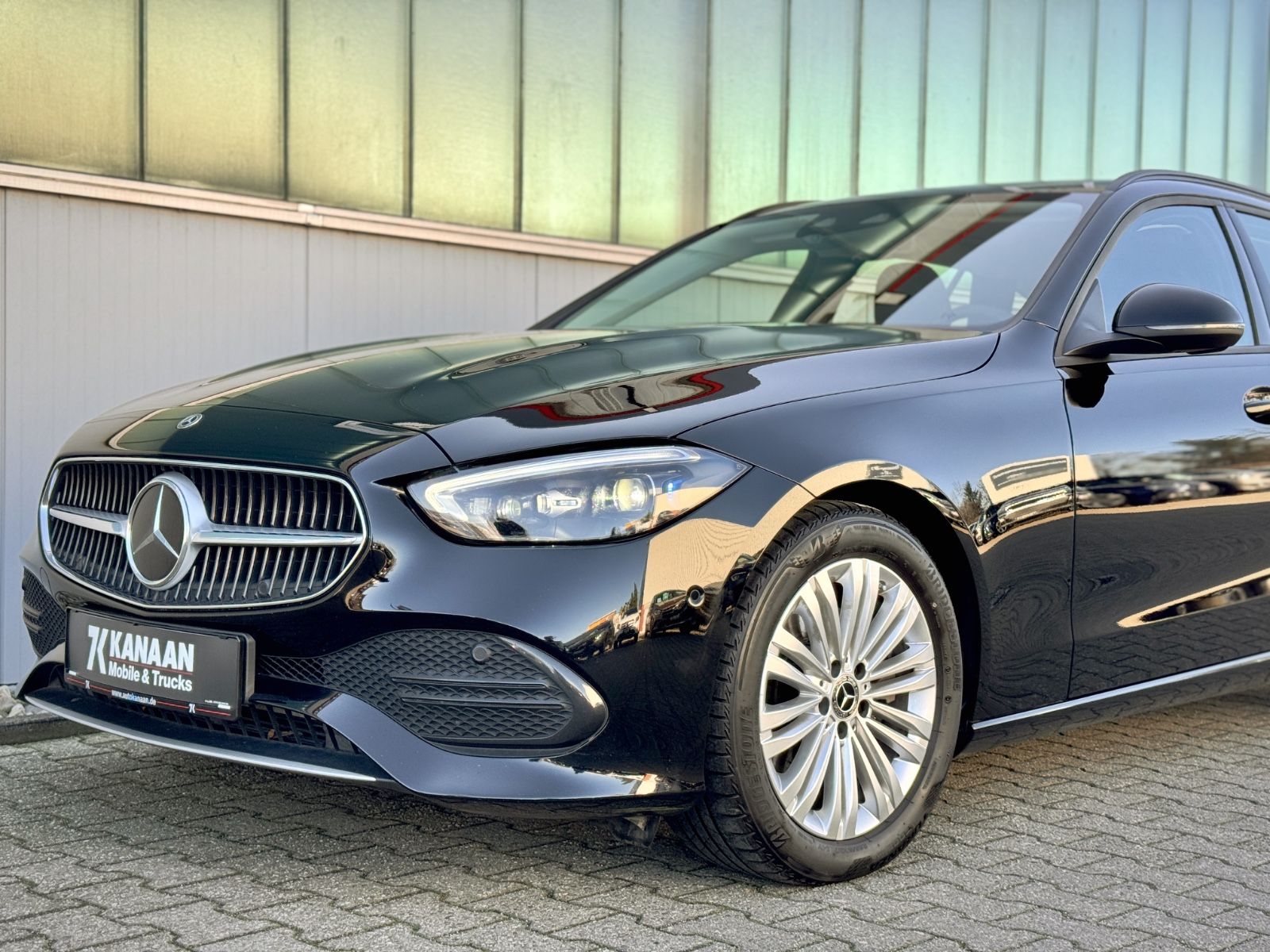 Fahrzeugabbildung Mercedes-Benz C 220 T d 4Matic *9G|NAVI|CAM|LED*