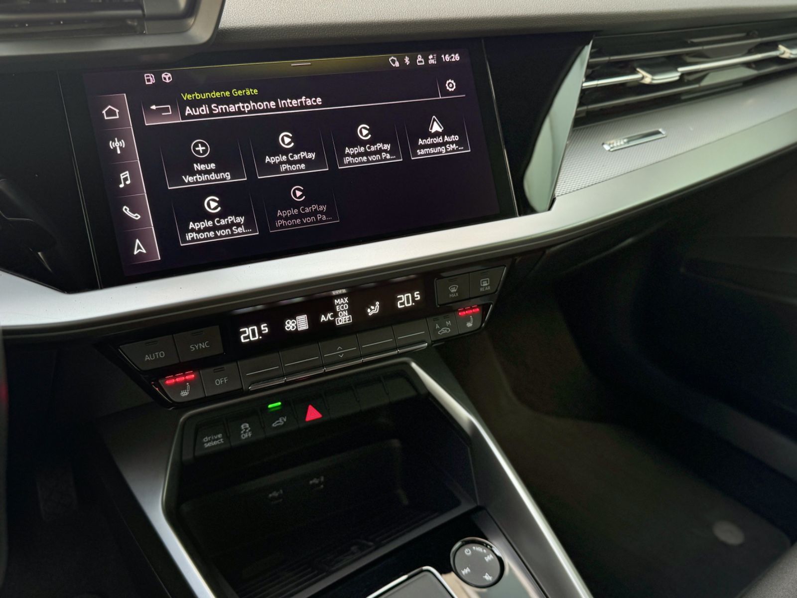 Fahrzeugabbildung Audi A3 Sportback 40 1.4TFSI e Advanced*NAVI|CARPLAY*