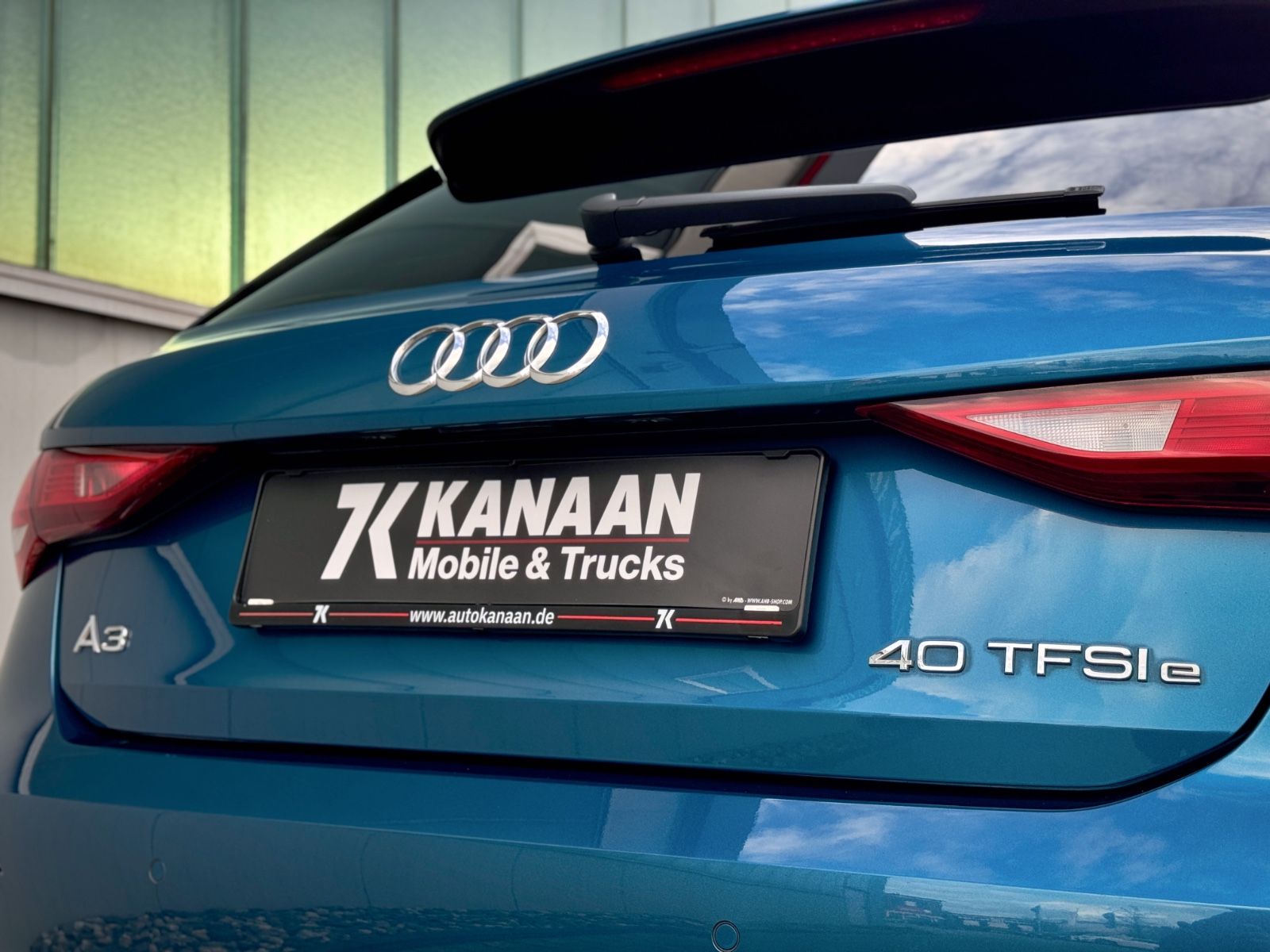 Fahrzeugabbildung Audi A3 Sportback 40 1.4TFSI e Advanced*NAVI|CARPLAY*