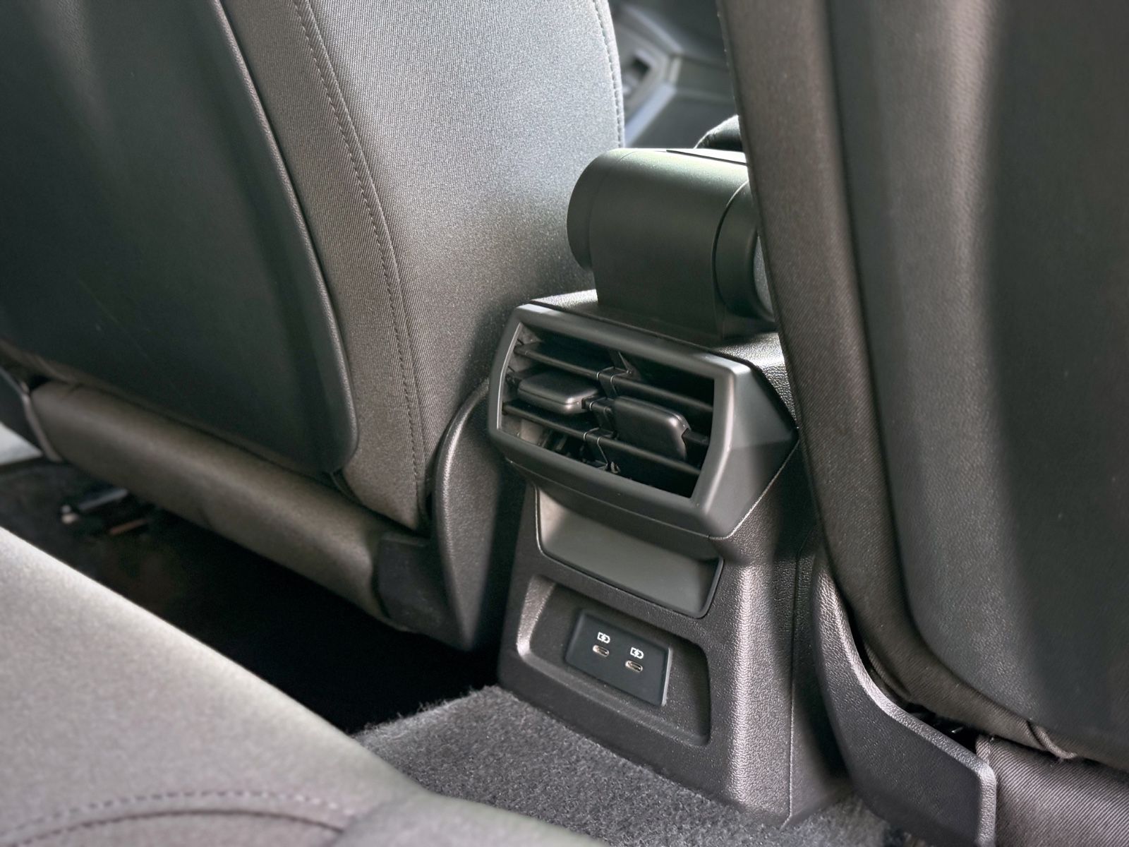 Fahrzeugabbildung Audi A3 Sportback 40 1.4TFSI e Advanced*NAVI|CARPLAY*