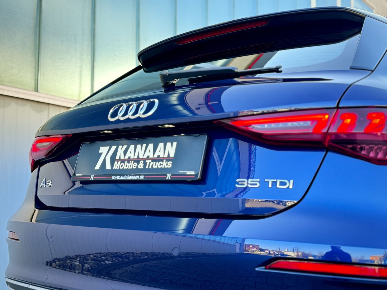 Fahrzeugabbildung Audi A3 Sportback 35 TDI Advanced *NAVI|PDC|TEL*