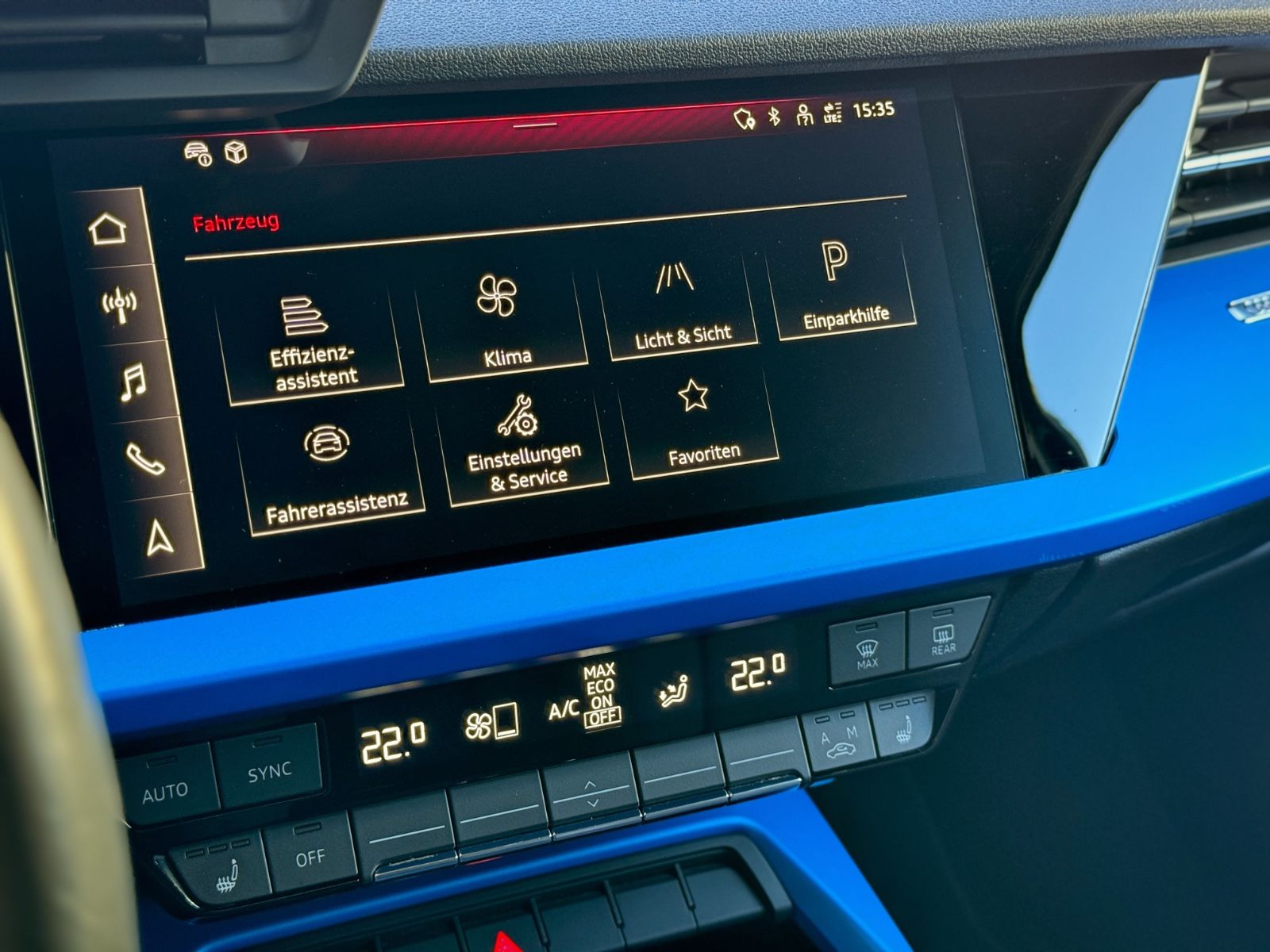 Fahrzeugabbildung Audi A3 Sportback 35 TDI Advanced *NAVI|PDC|TEL*