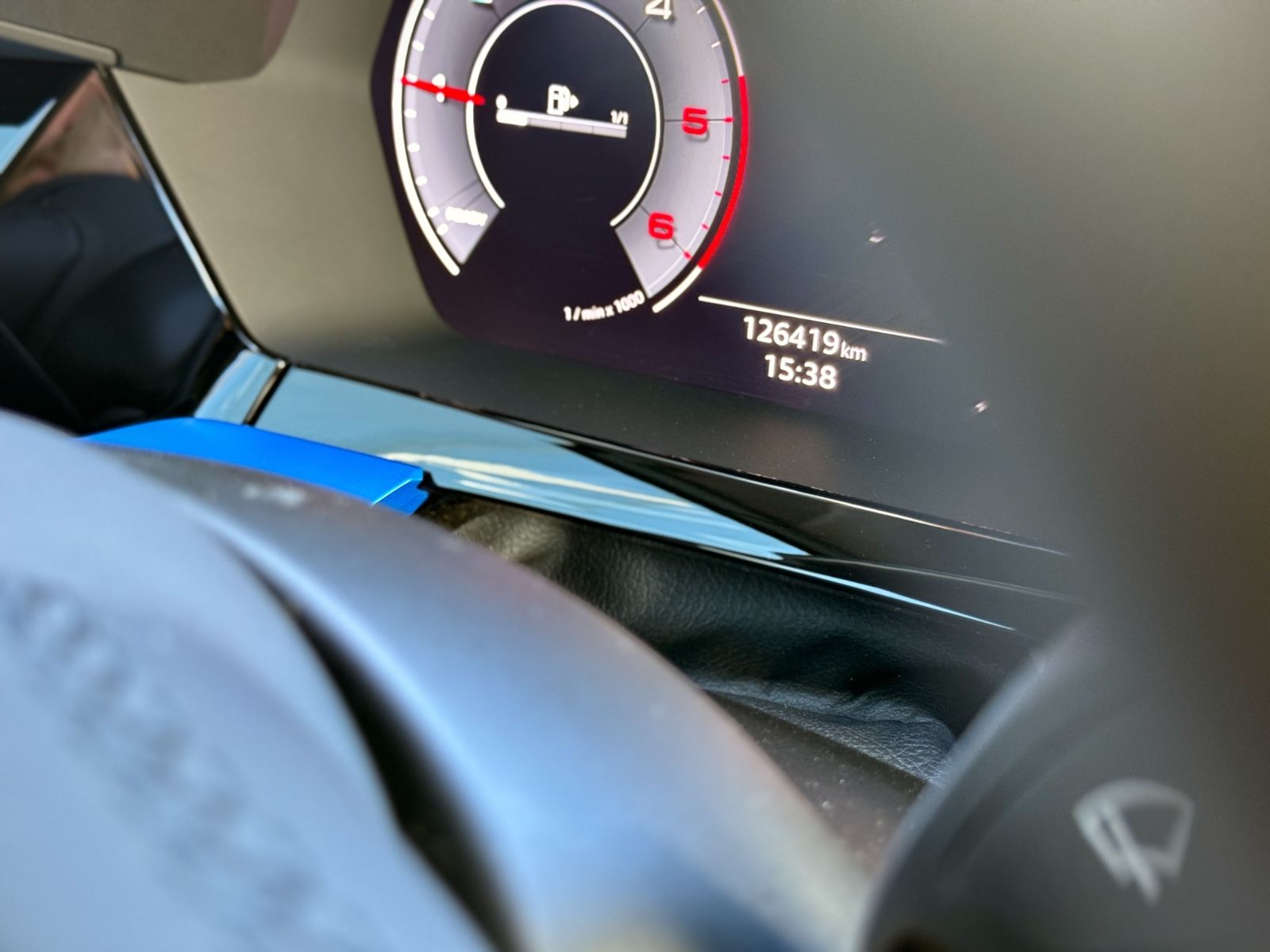 Fahrzeugabbildung Audi A3 Sportback 35 TDI Advanced *NAVI|PDC|TEL*