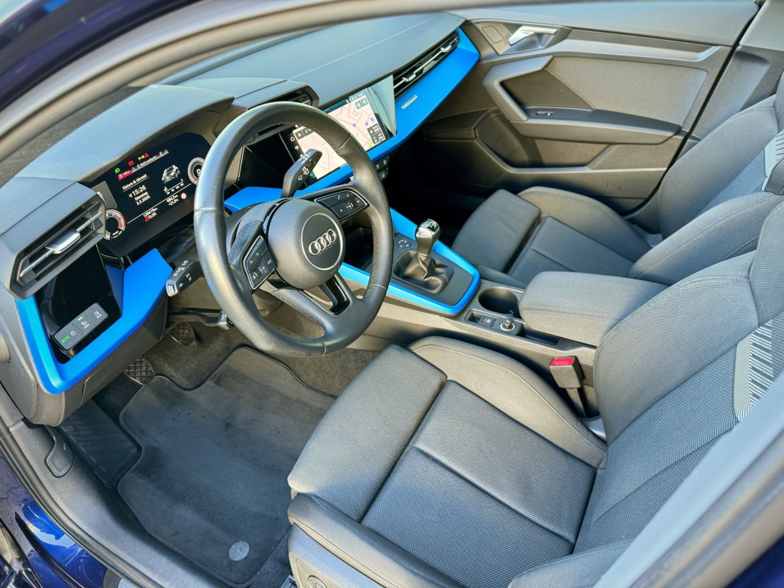 Fahrzeugabbildung Audi A3 Sportback 35 TDI Advanced *NAVI|PDC|TEL*