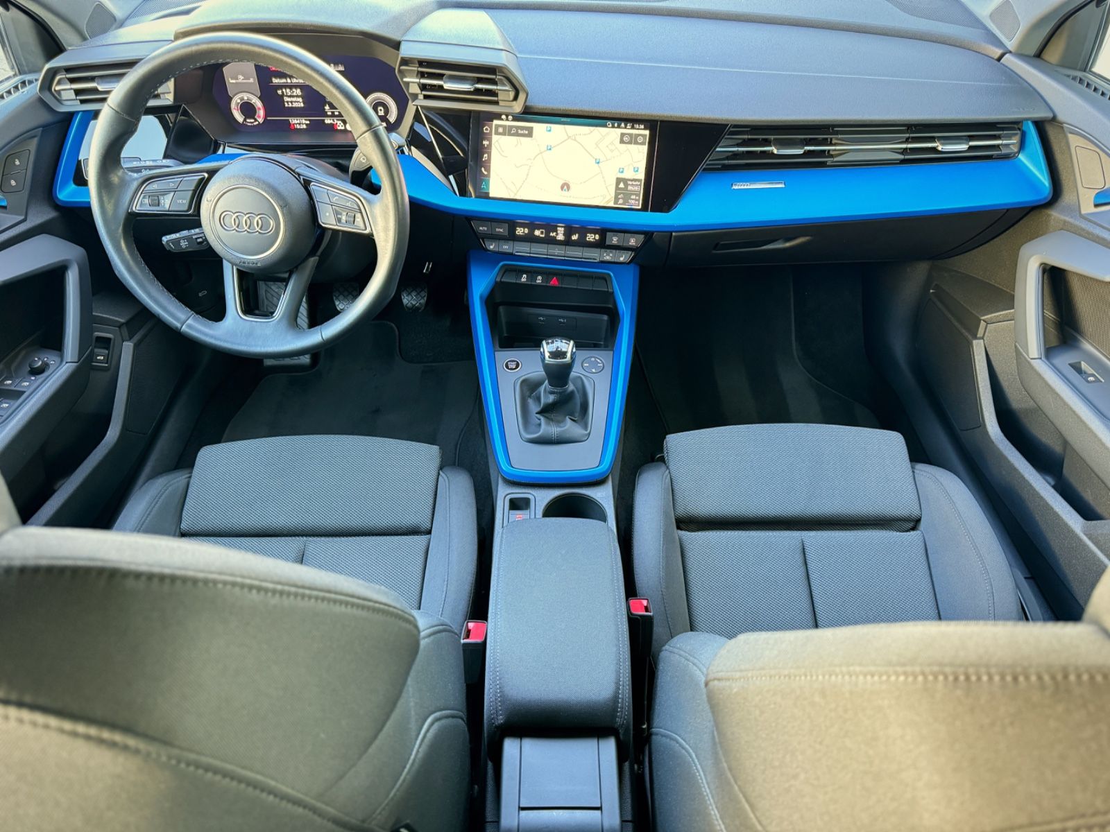 Fahrzeugabbildung Audi A3 Sportback 35 TDI Advanced *NAVI|PDC|TEL*