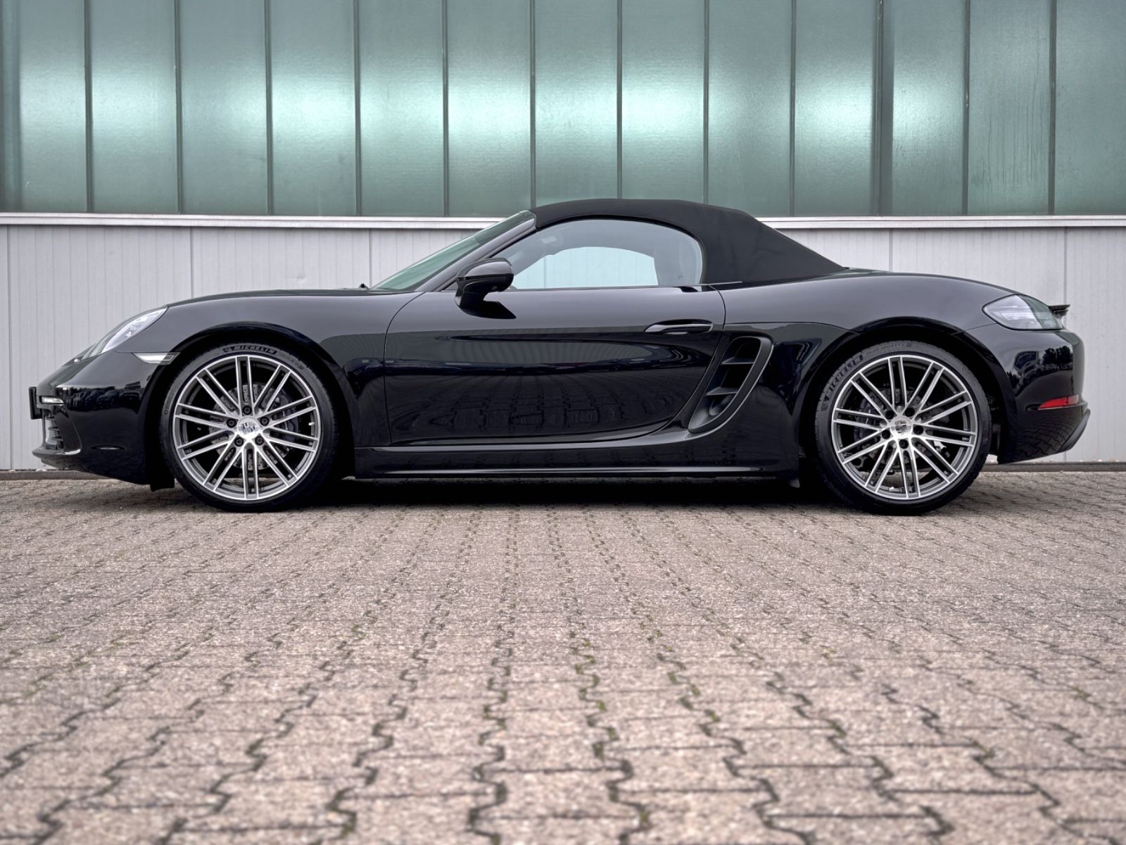 Fahrzeugabbildung Porsche Boxster 718 *BI-XENON|20"ALU|PASM|CAM|BOSE|NAVI*