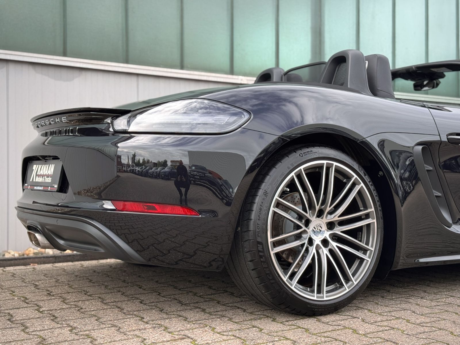 Fahrzeugabbildung Porsche Boxster 718 *BI-XENON|20"ALU|PASM|CAM|BOSE|NAVI*