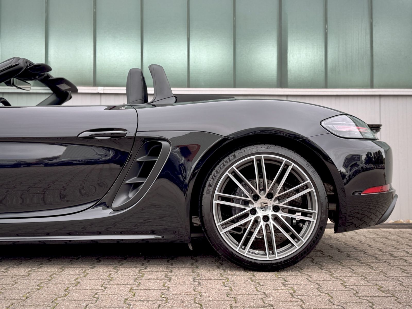 Fahrzeugabbildung Porsche Boxster 718 *BI-XENON|20"ALU|PASM|CAM|BOSE|NAVI*