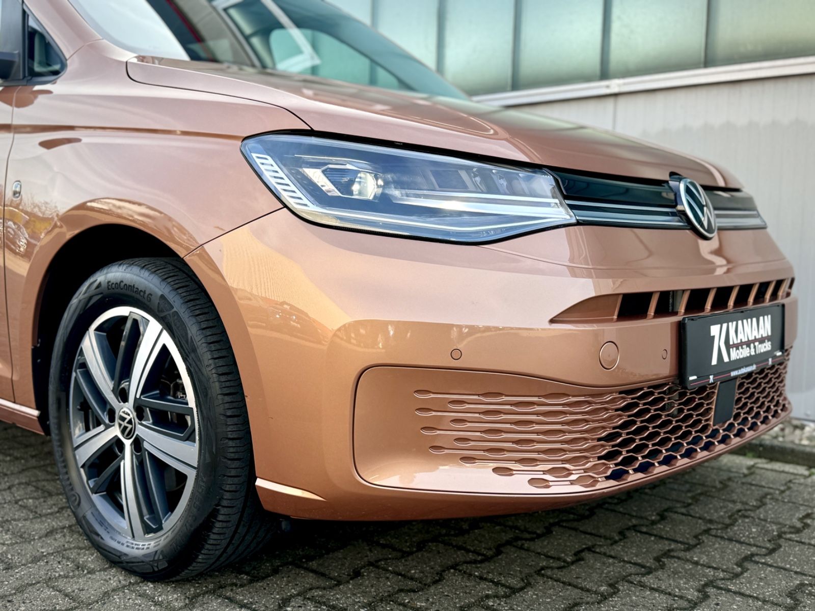 Fahrzeugabbildung Volkswagen Caddy Maxi 2.0TDI Life Maxi*7-SITZER|NAV|ACC|LED