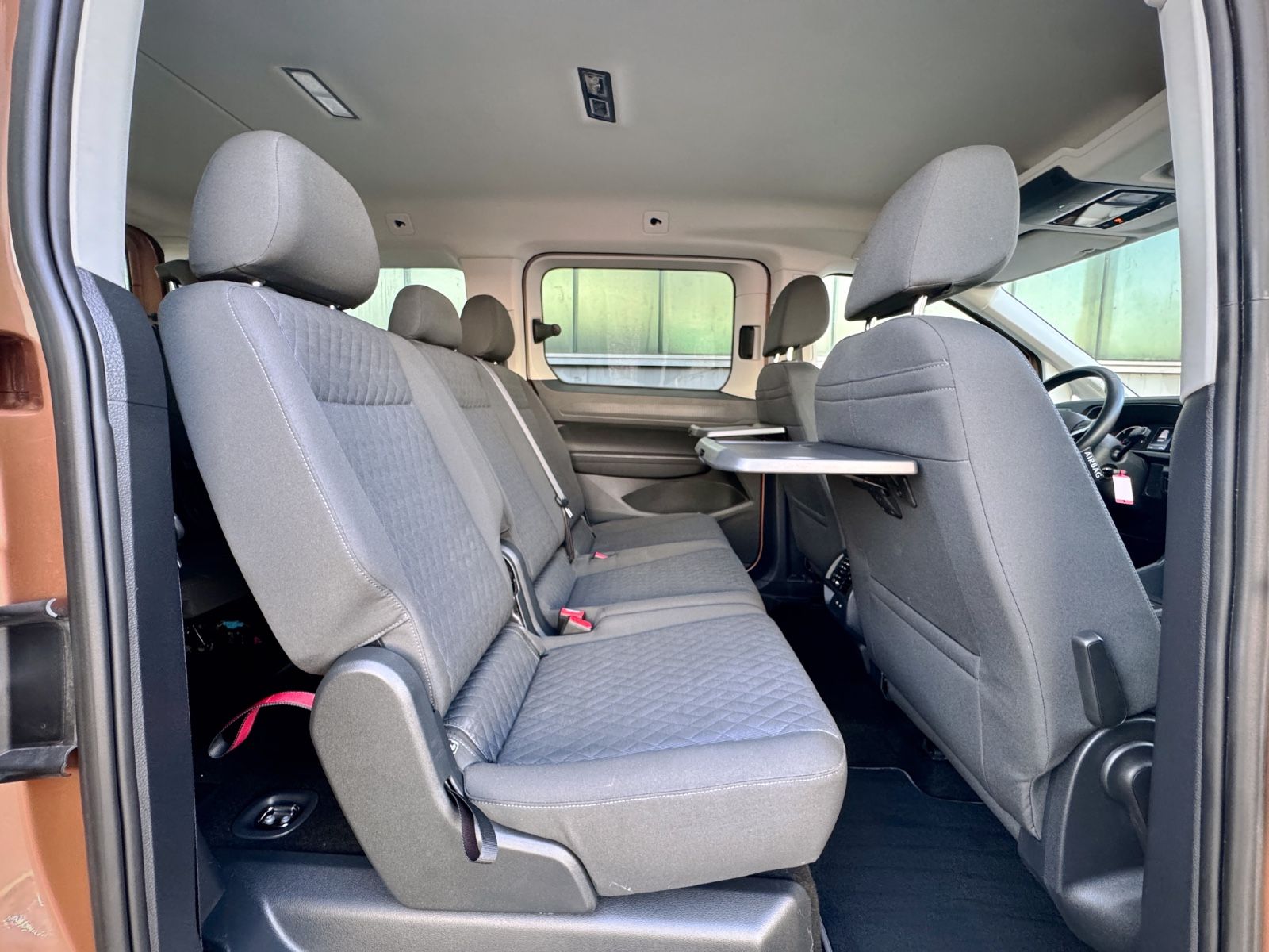 Fahrzeugabbildung Volkswagen Caddy Maxi 2.0TDI Life Maxi*7-SITZER|NAV|ACC|LED