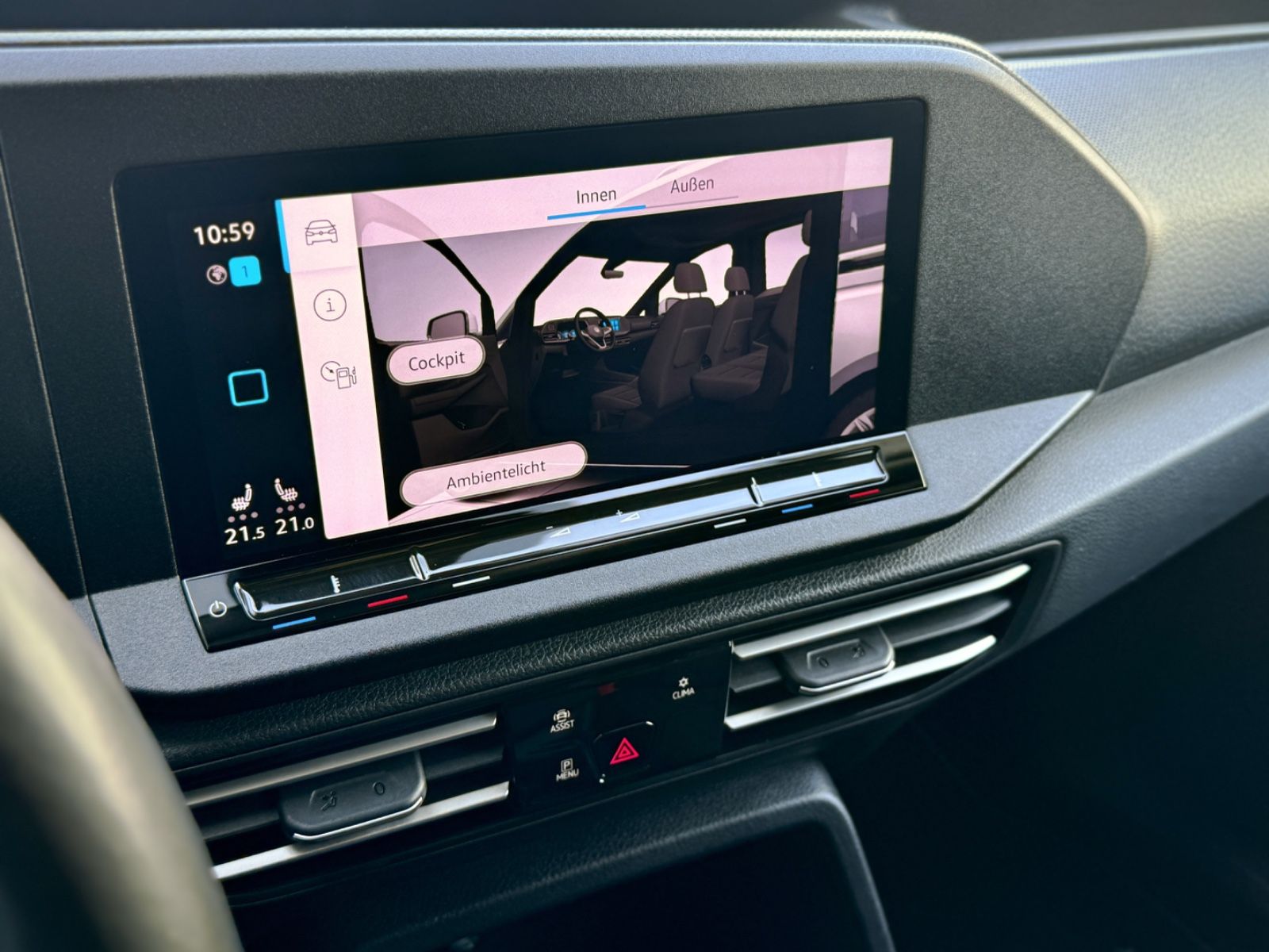 Fahrzeugabbildung Volkswagen Caddy Maxi 2.0TDI Life Maxi*7-SITZER|NAV|ACC|LED