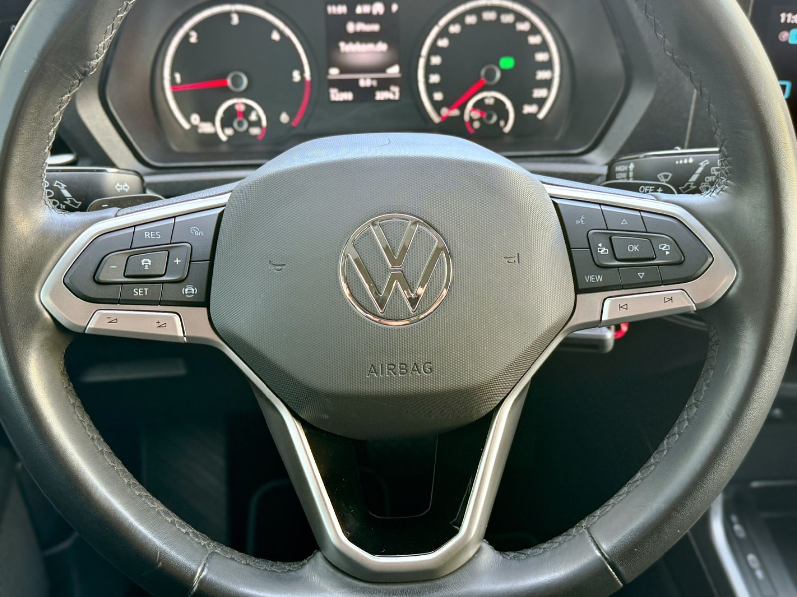 Fahrzeugabbildung Volkswagen Caddy Maxi 2.0TDI Life Maxi*7-SITZER|NAV|ACC|LED