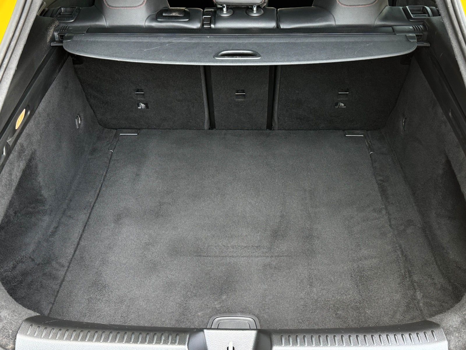 Fahrzeugabbildung Mercedes-Benz CLA 180 7G-DCT Shooting Brake AMG-LINE*LED|NAVI*