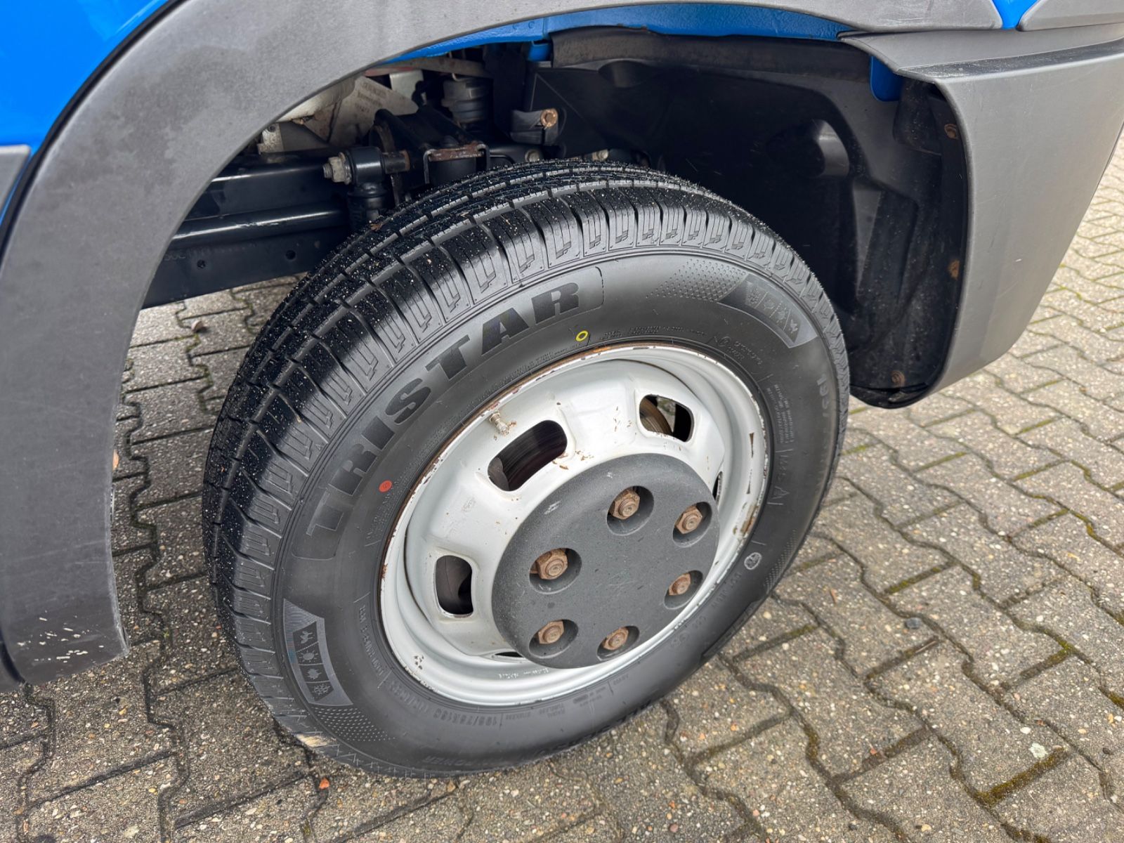 Fahrzeugabbildung Iveco Daily Kasten 50 C 170 Werkstattwagen SORTIMO