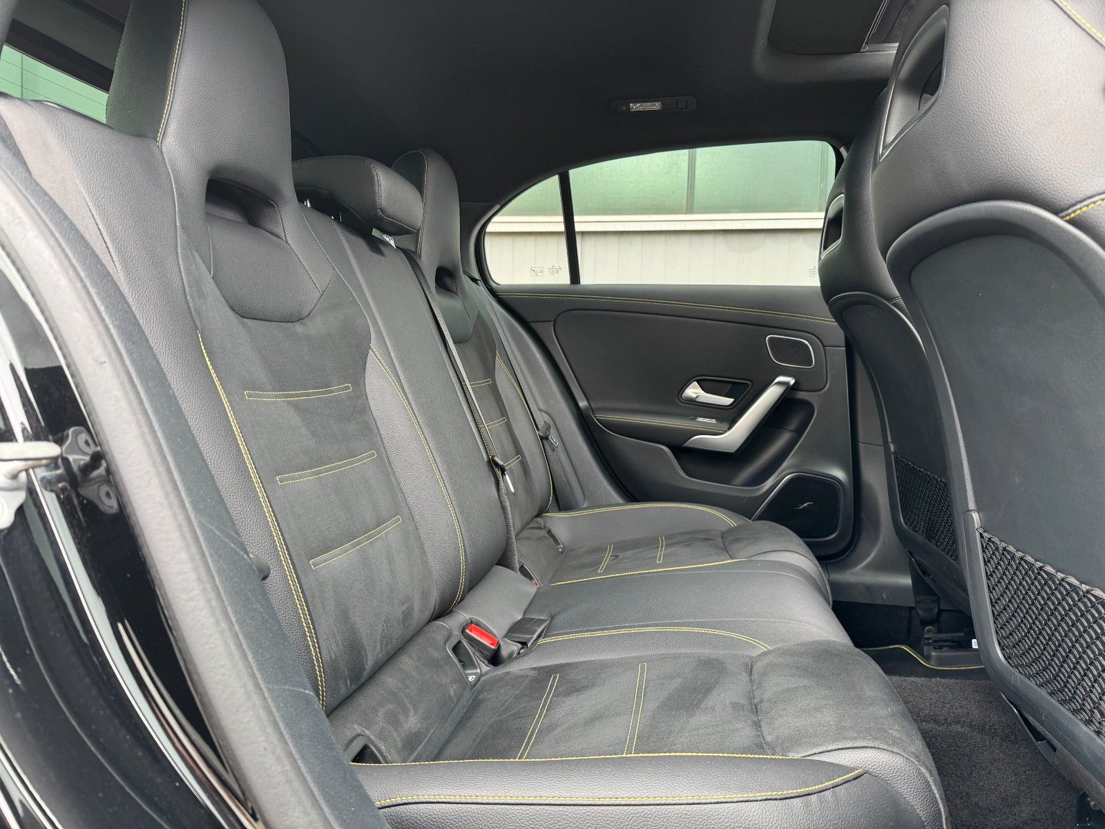 Fahrzeugabbildung Mercedes-Benz A 200 AMG-Line Edition 1 *PANO|LED|NAV|CAM*